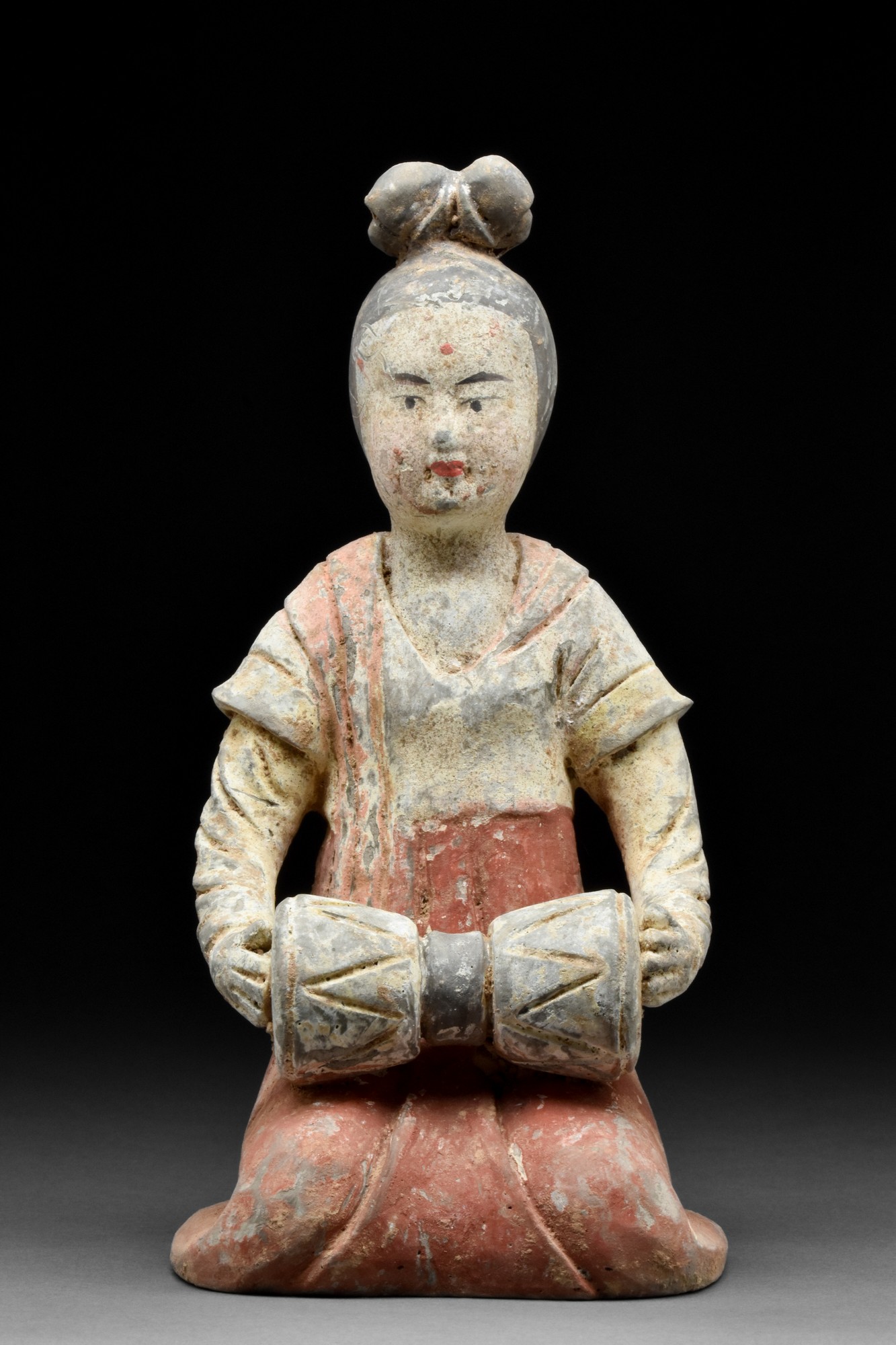 CHINESE TANG DYNASTY TERRACOTTA FEMALE MUSICIAN - TL TESTED - Bild 2 aus 7