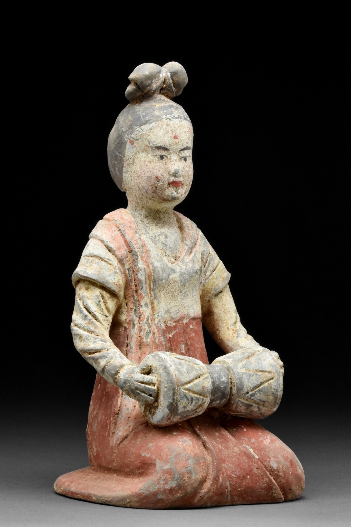 CHINESE TANG DYNASTY TERRACOTTA FEMALE MUSICIAN - TL TESTED - Bild 3 aus 7