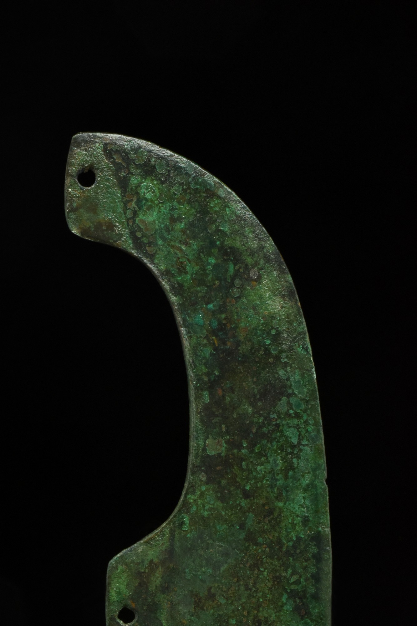 EGYPTIAN BRONZE EPSILOPN AXE HEAD - Image 2 of 4