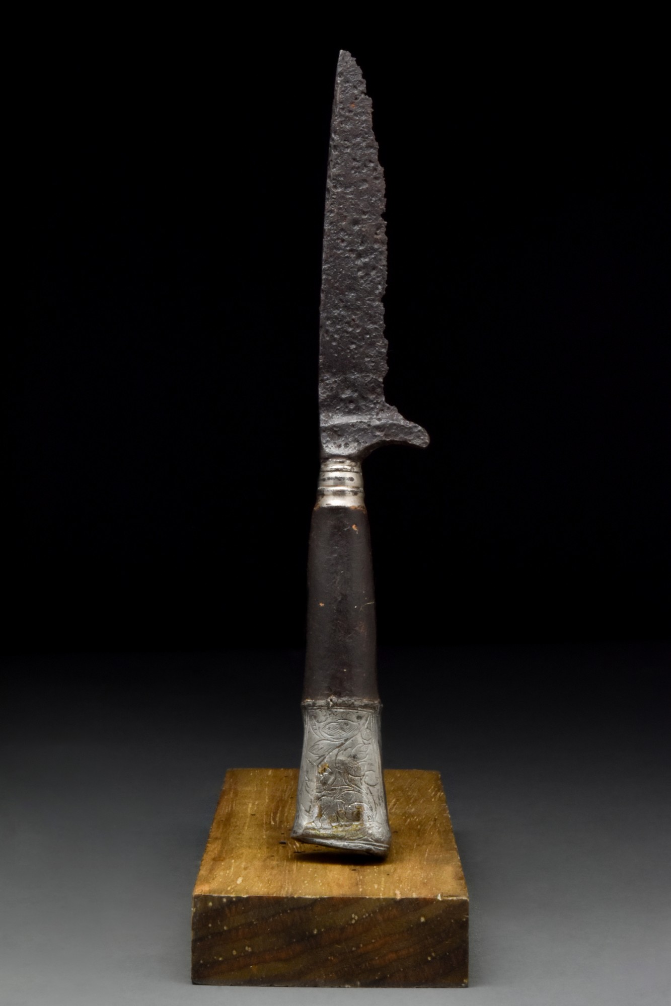 VIKING IRON KNIFE