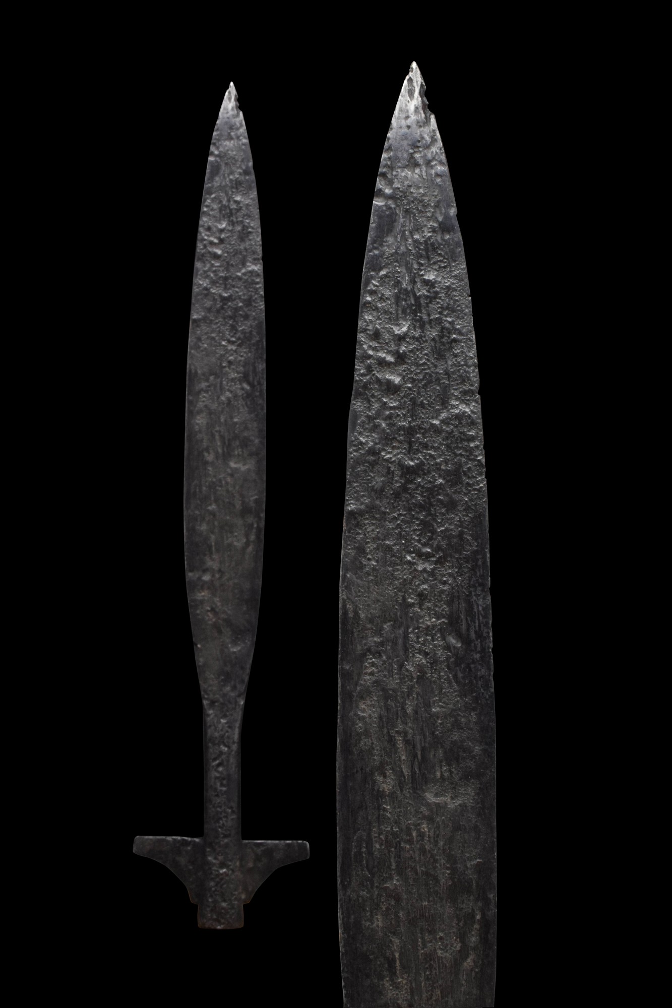 RARE VIKING IRON SPEAR