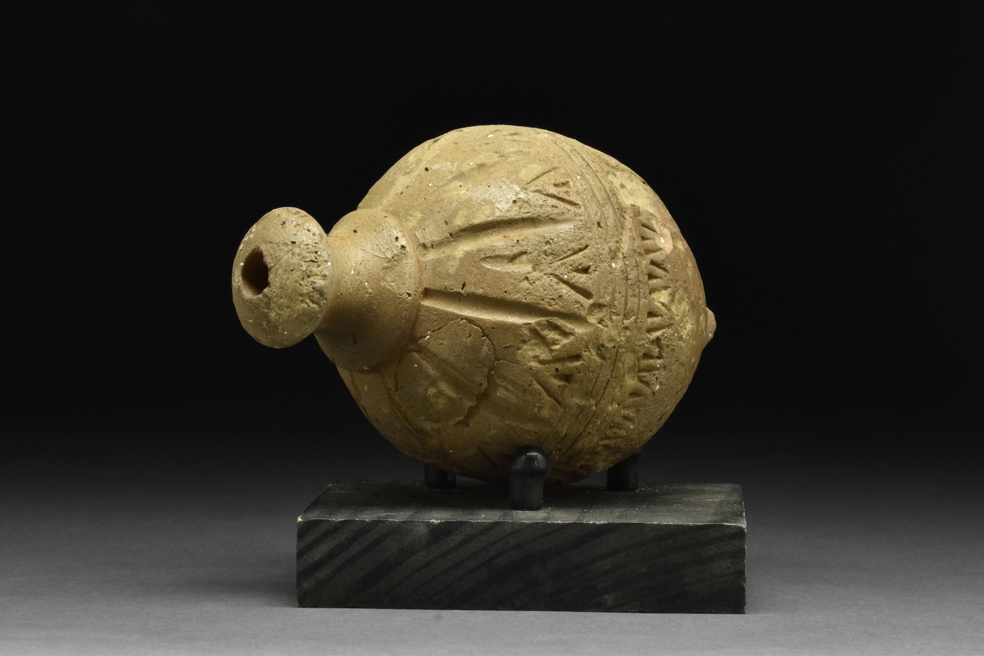 BYZANTINE CERAMIC "GREEK FIRE" HAND GRENADE - Bild 2 aus 5