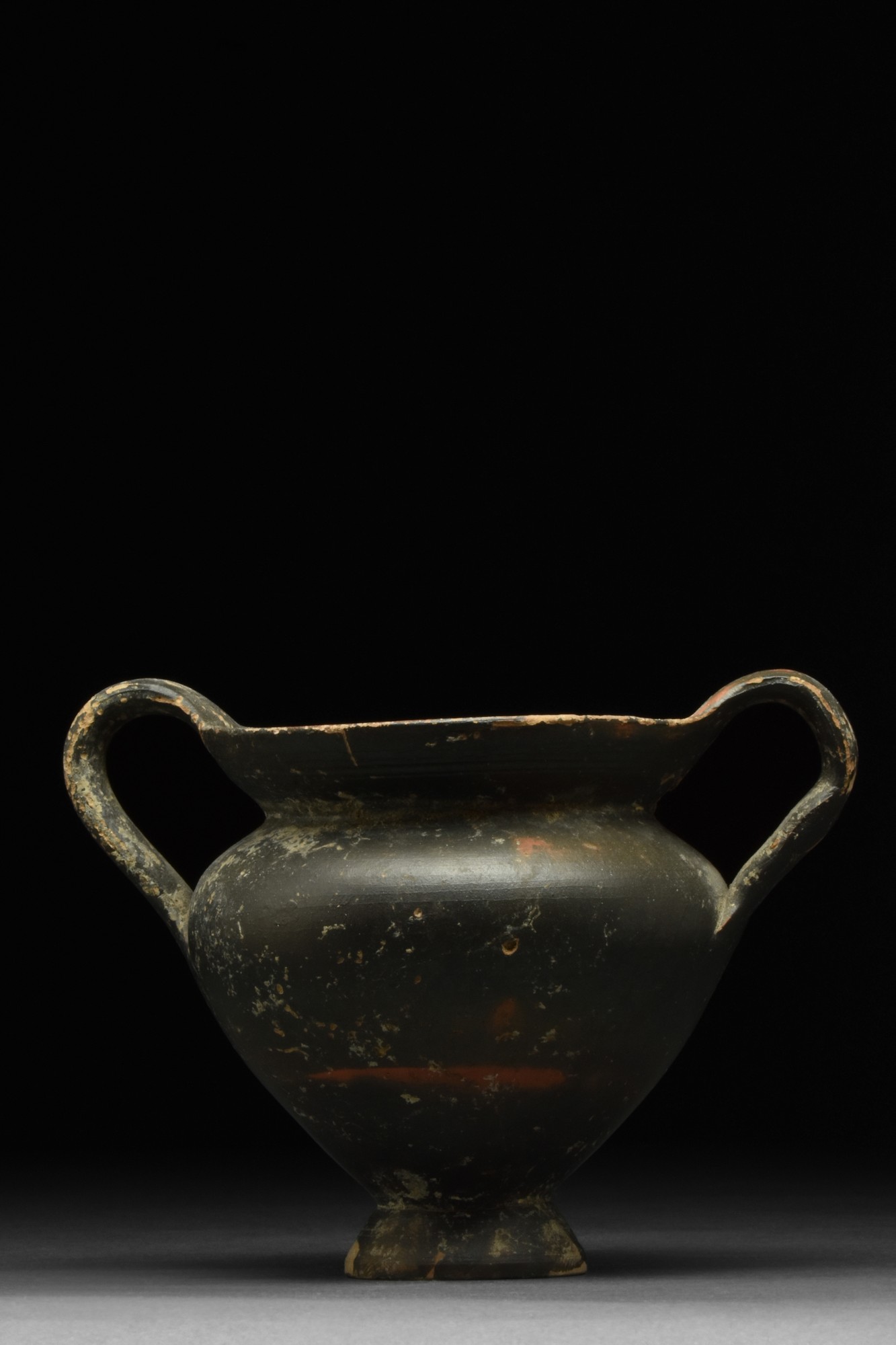 GREEK APULIAN POTTERY BLACKWARE KANTHAROS