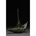 ROMAN BRONZE OIL LAMP WITH LEAF-SHAPED REFLECTOR