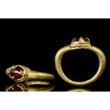 KHMER (CAMBODIAN) LARGE GOLD AND RUBY FINGER RING