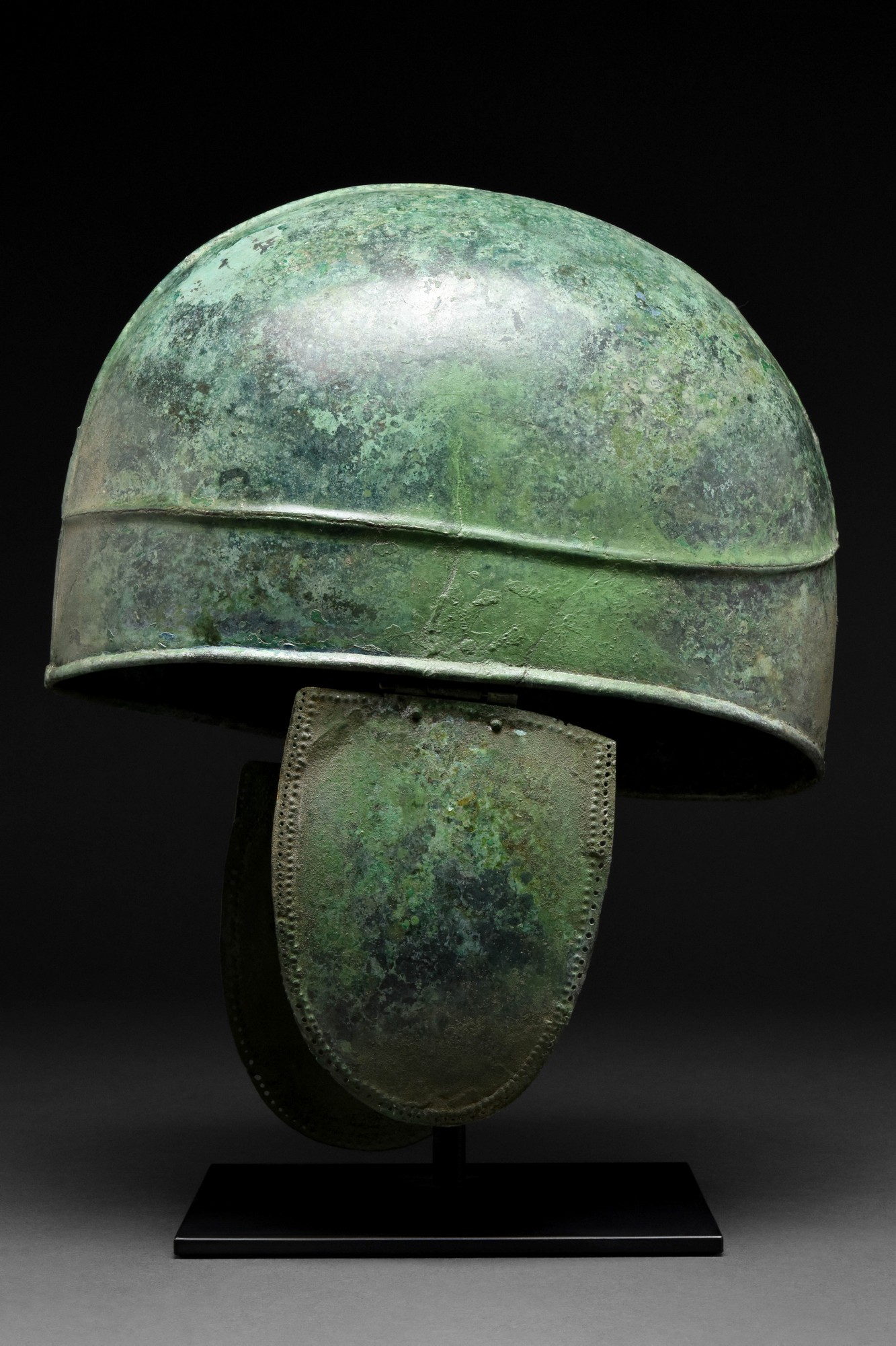 GREEK CHALCIDIAN BRONZE HELMET - XRF TESTED - Image 3 of 9