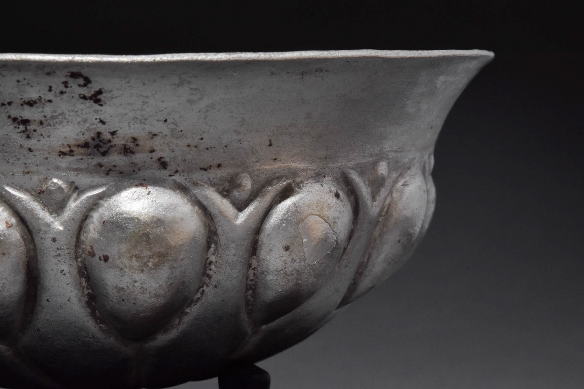 HELLENISTIC SILVER PHILAE BOWL - Image 5 of 6