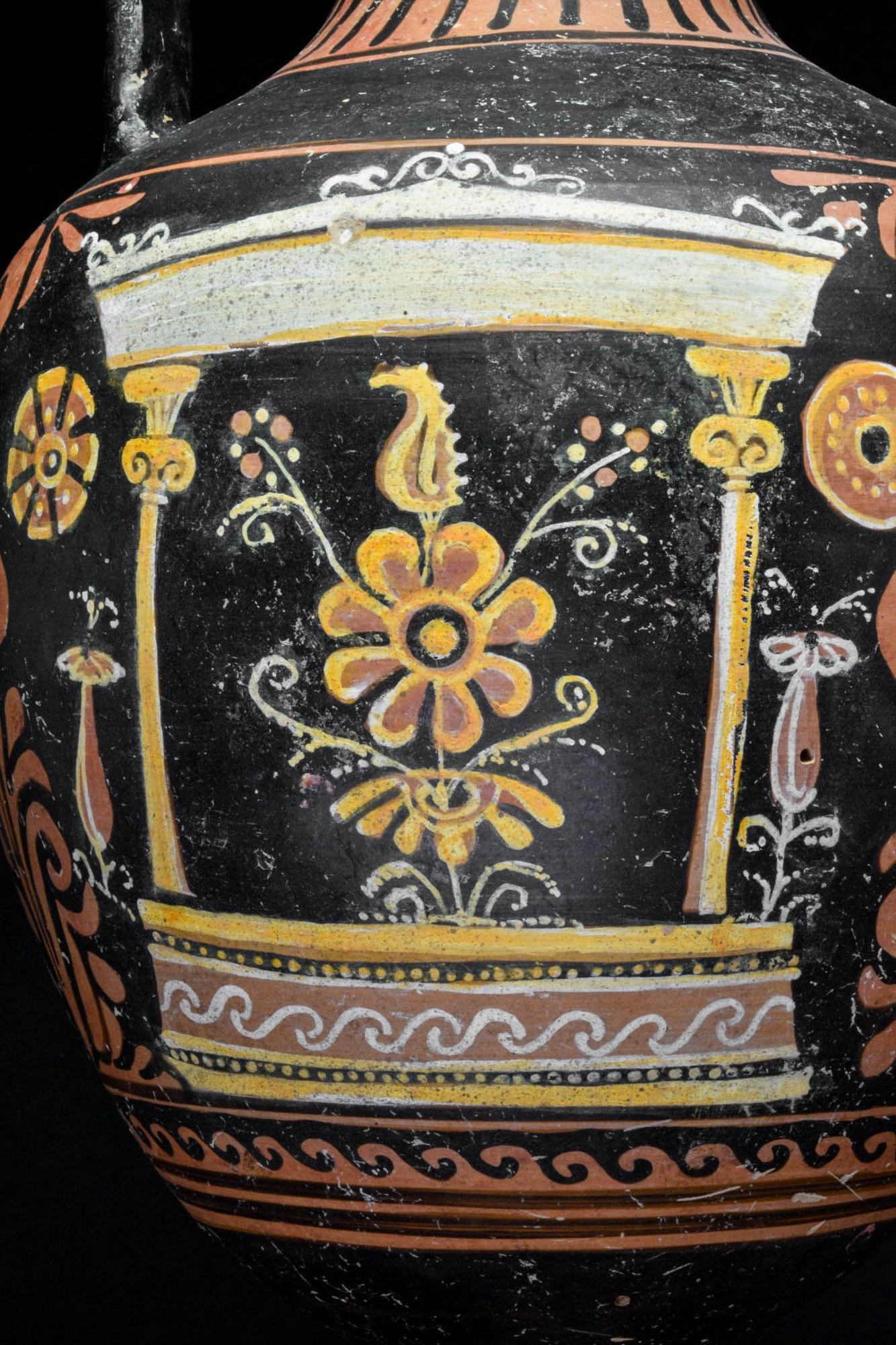 GREEK APULIAN RED-FIGURED AMPHORA - TL TESTED - Image 5 of 7