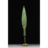 CYPRIOT BRONZE SPEARHEAD LEAF SHPAED