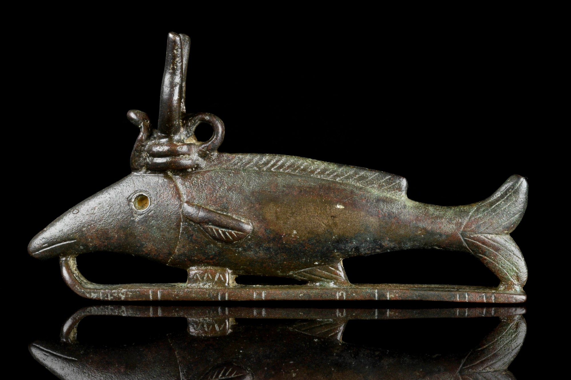 ANCIENT EGYPTIAN BRONZE OXYRHYNCHUS FISH - Image 2 of 4