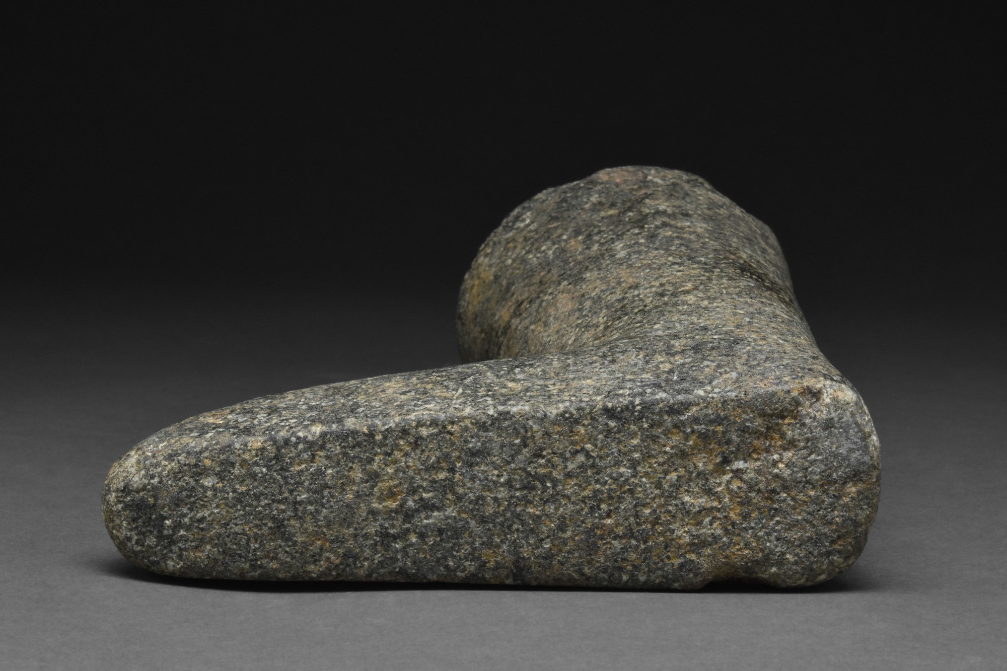 BACTRIAN STONE FOOT IDOL - Image 4 of 4