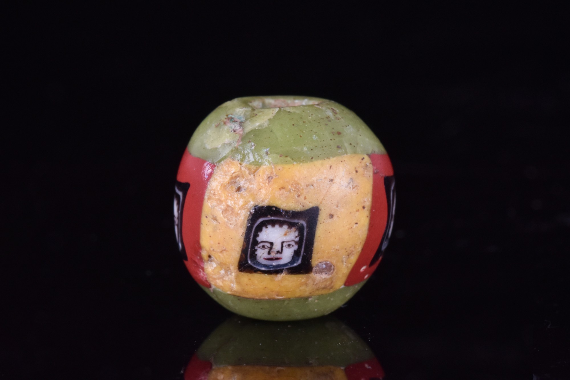 ROMAN MOSAIC GLASS FACE BEAD - Image 3 of 5