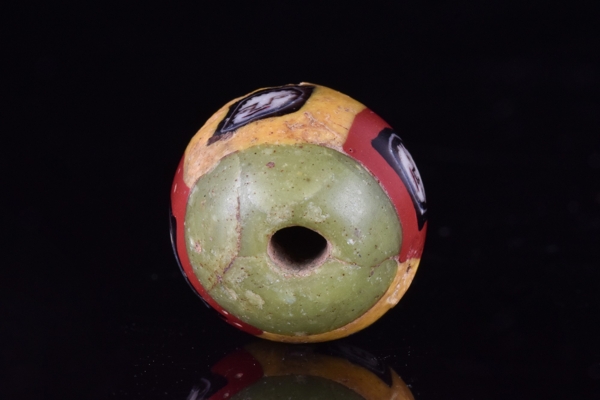 ROMAN MOSAIC GLASS FACE BEAD - Image 5 of 5