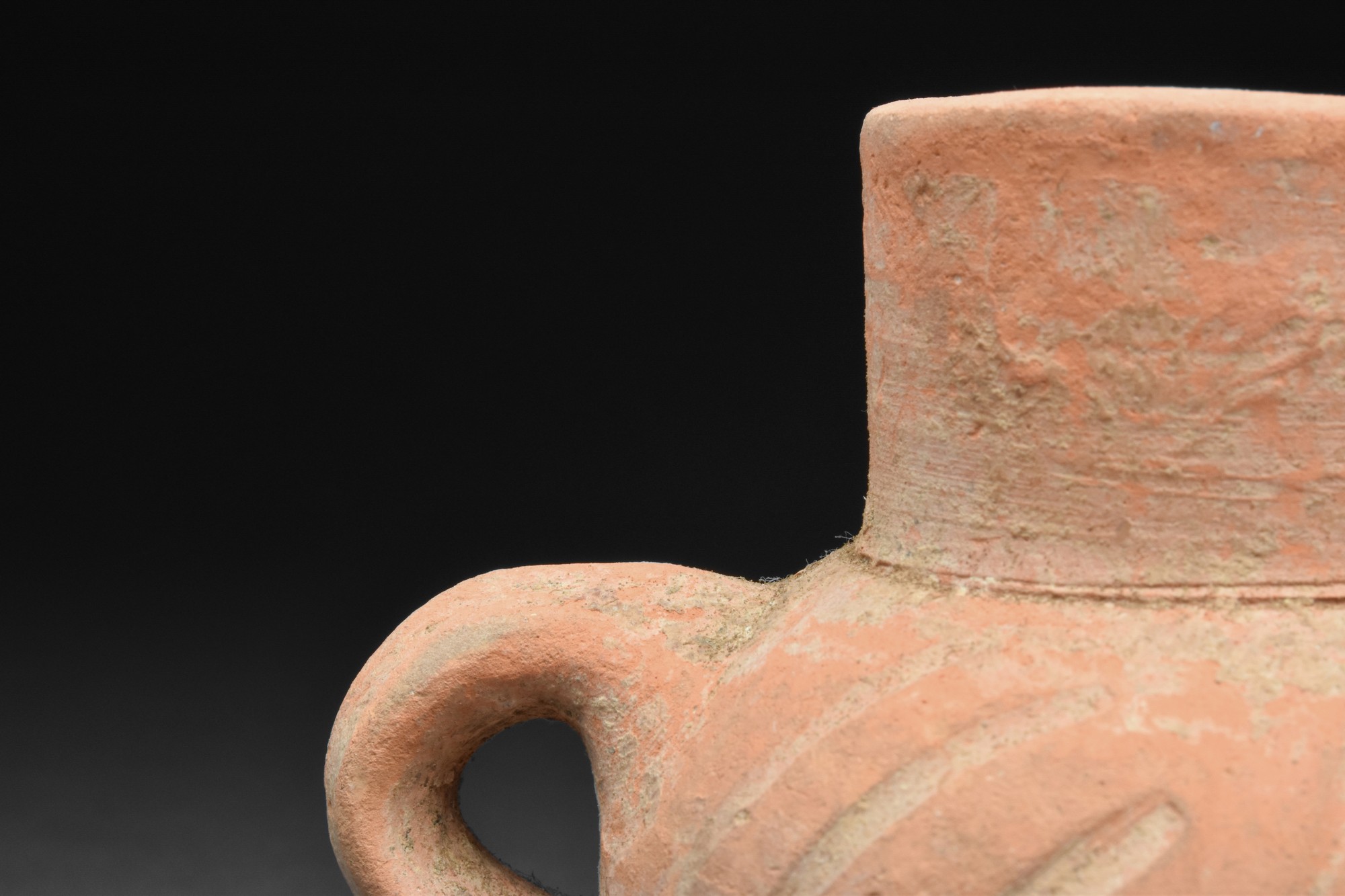 GREEK / ROMAN TERRACOTTA JUG WITH HANDLES - Image 5 of 6