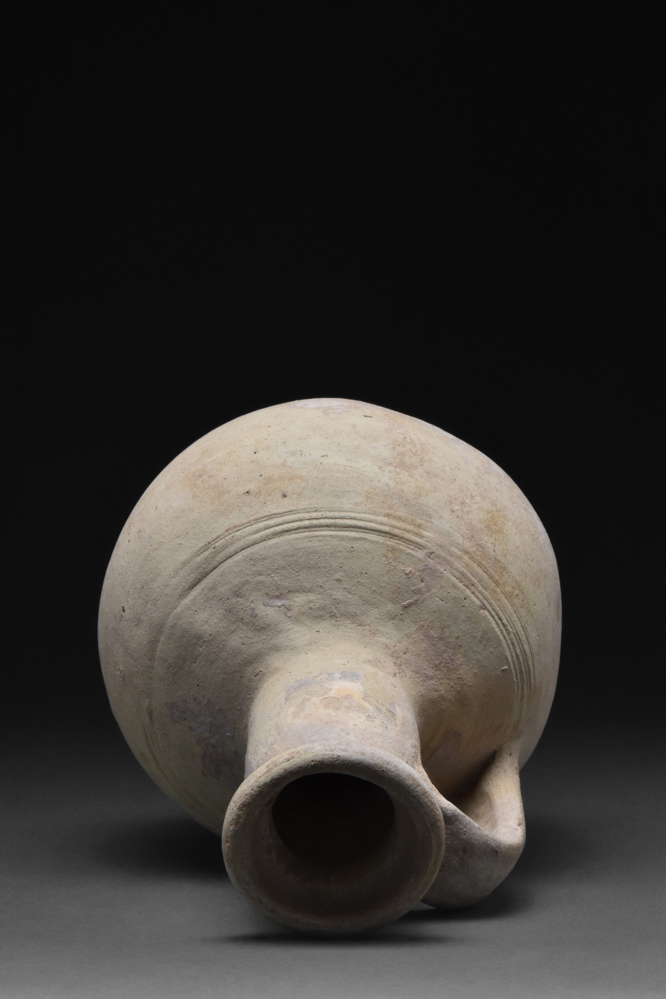 ROMAN TERRACOTTA JUG WITH HANDLE - Image 5 of 6