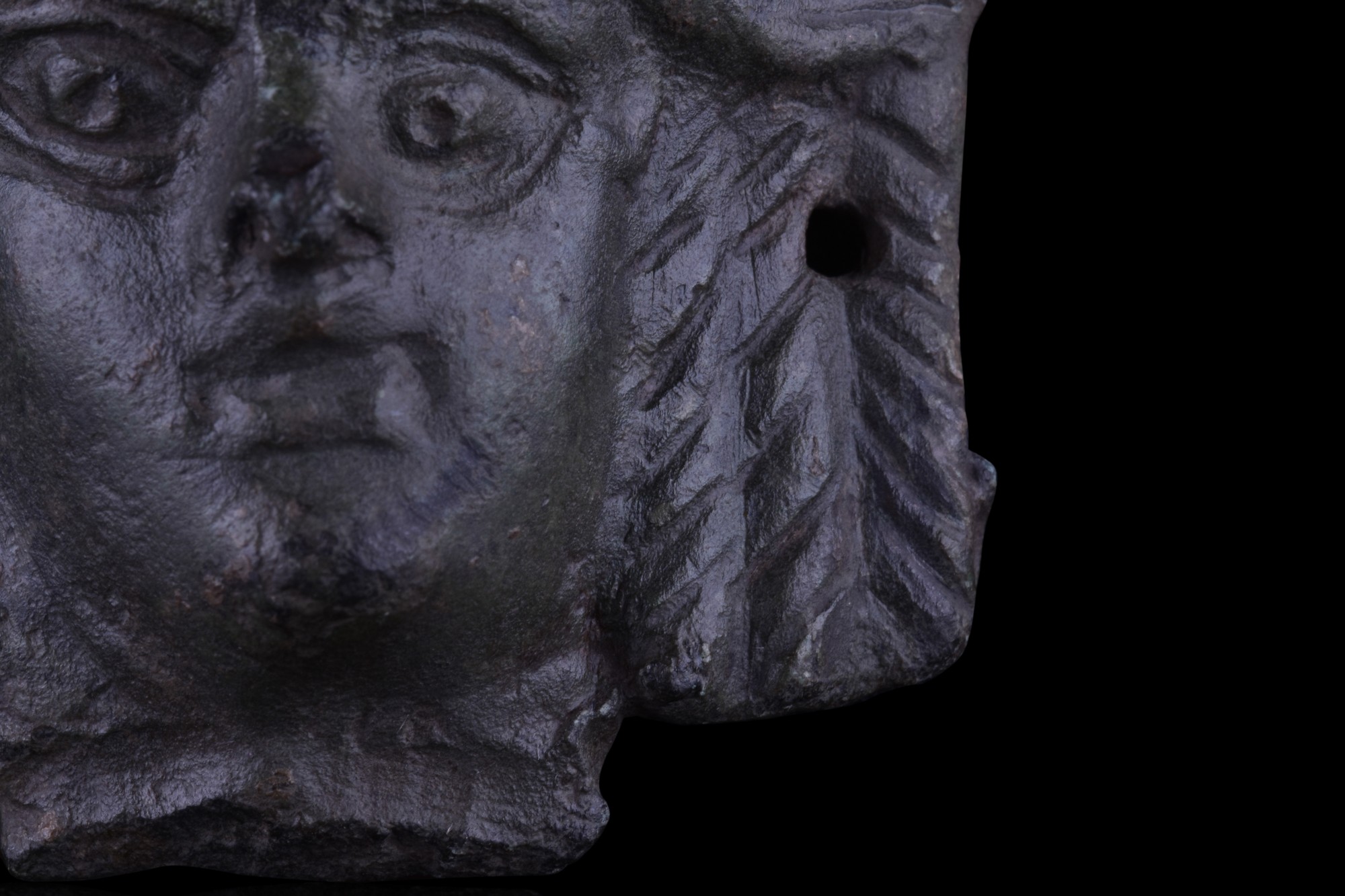 ROMAN BRONZE FEMALE HEAD WITH STEPHANE - Bild 4 aus 5