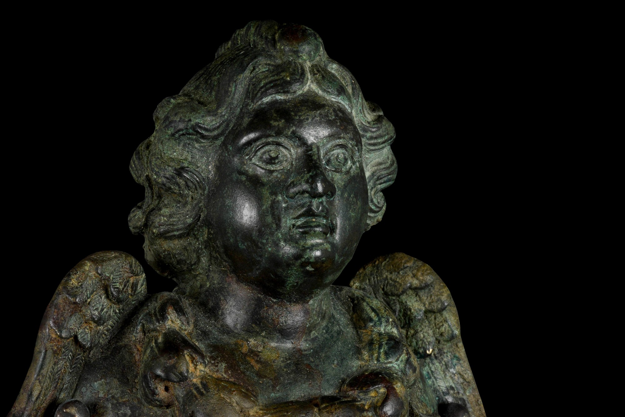 ANCIENT ROMAN BRONZE PHALERA WITH CUPID - Image 9 of 11