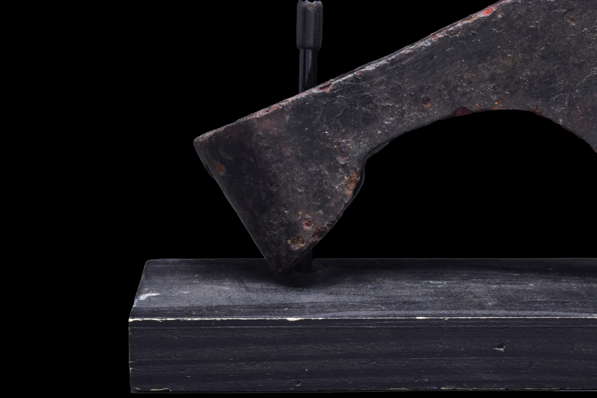 VIKING IRON BATTLE AXE HEAD - Image 3 of 4