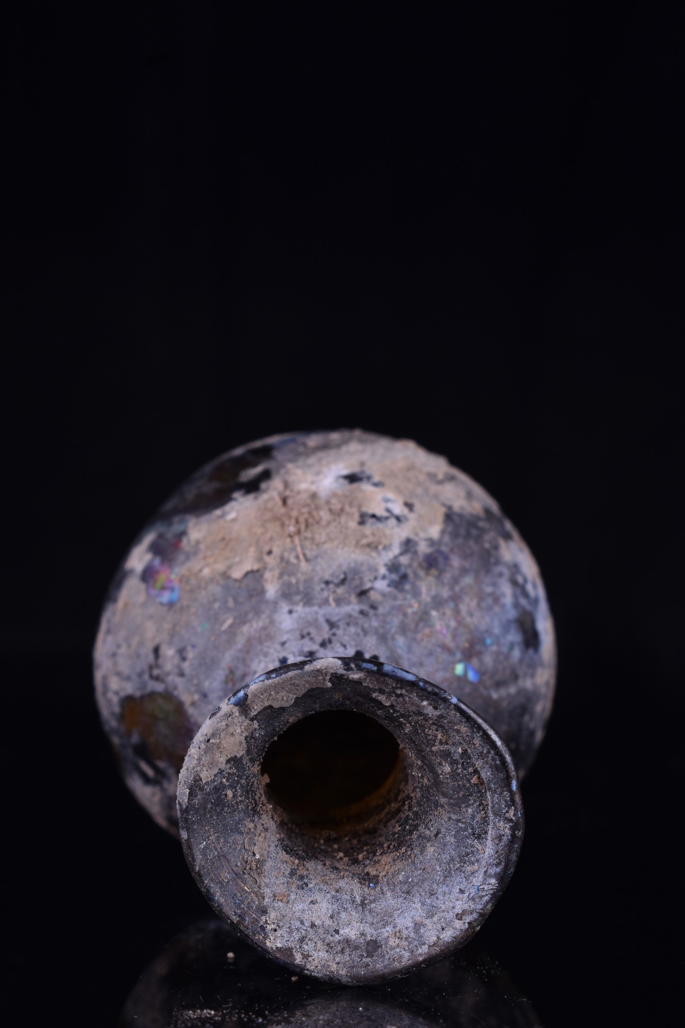 ANCIENT ROMAN GLASS FLASK - Image 3 of 6