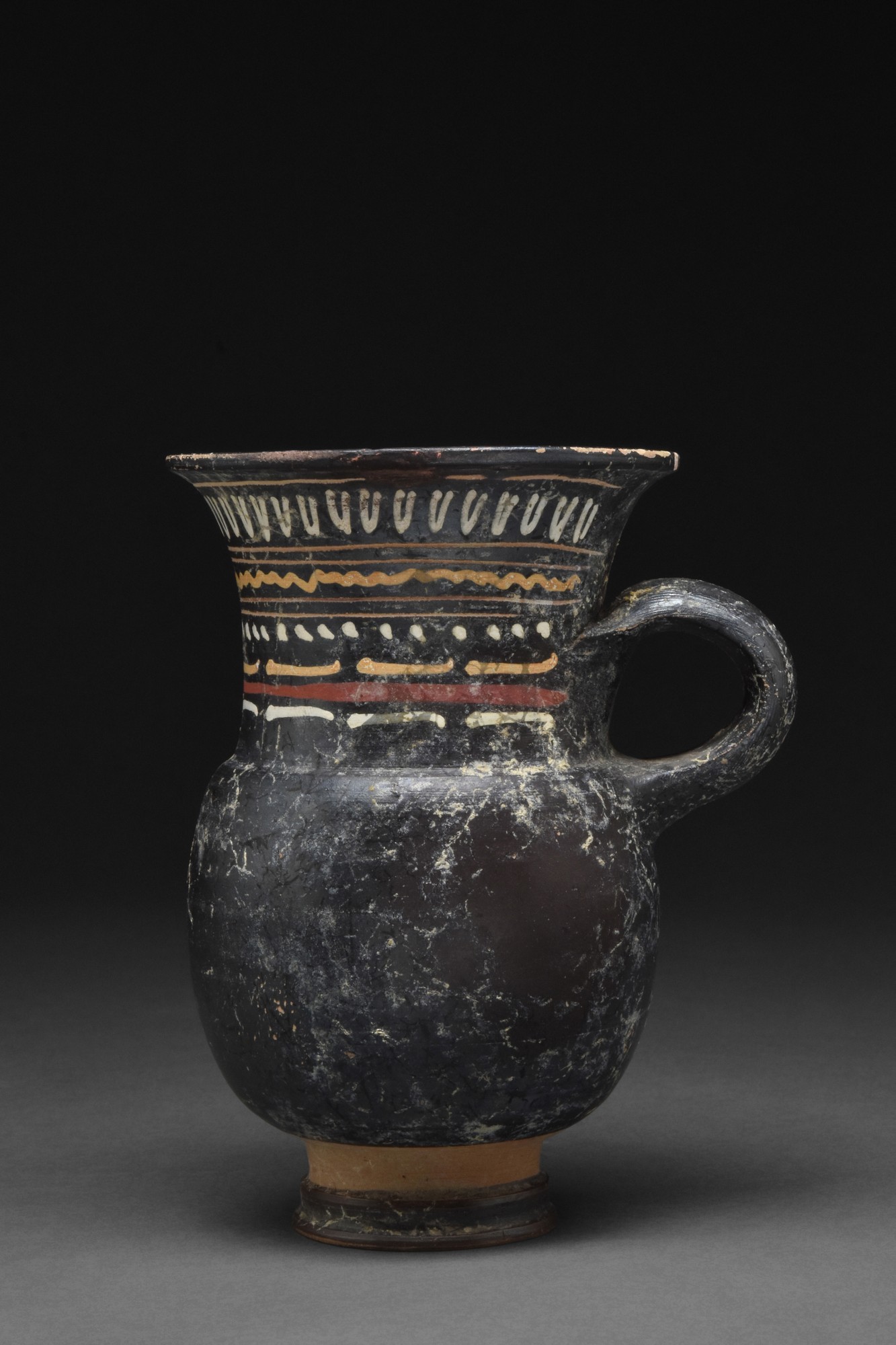 GREEK GNATHIAN TERRACOTTA THISTLE MUG WITH DECORATION