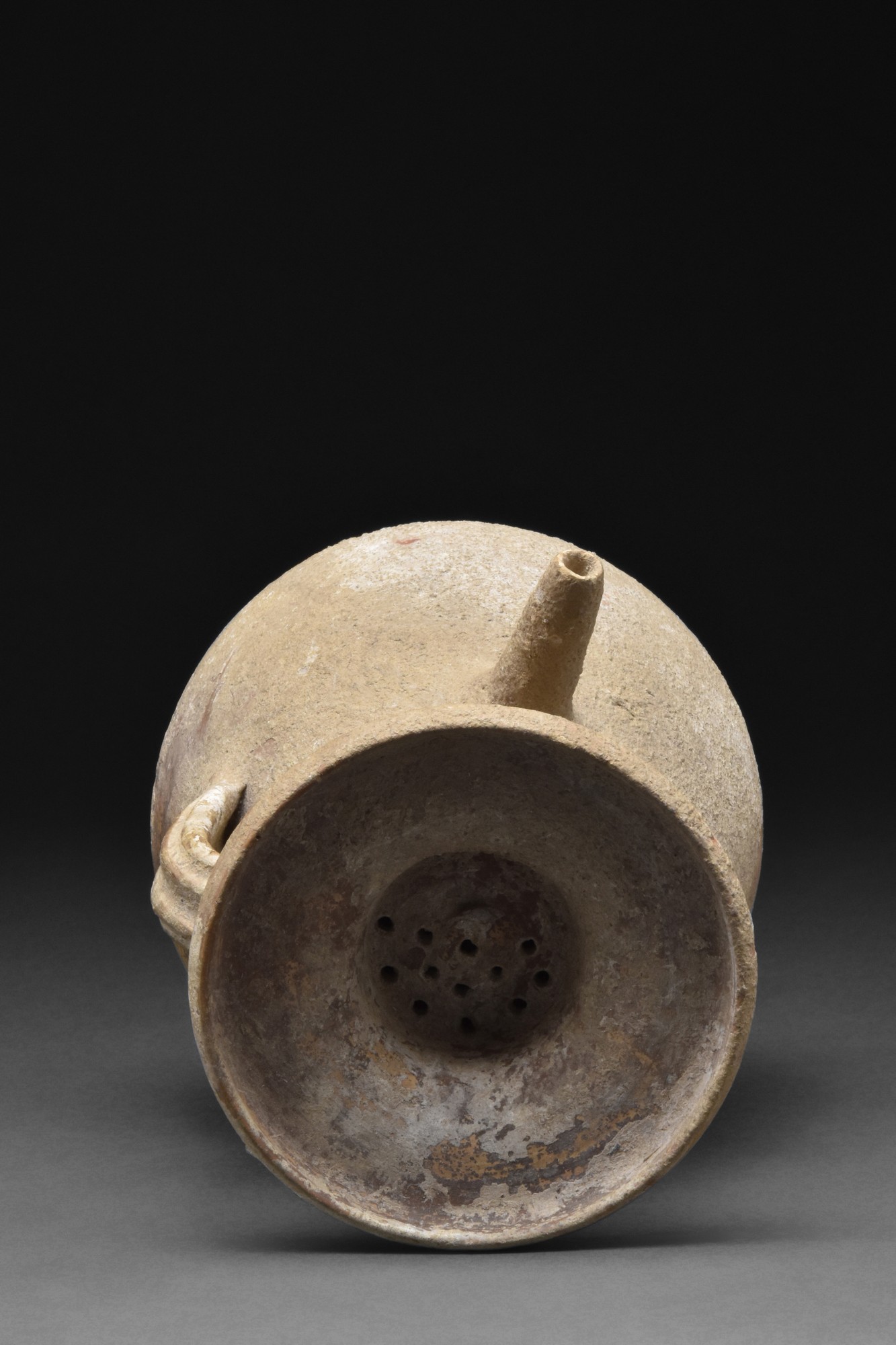 HELLENISTIC POTTERY STRAINER JUG - Image 5 of 7