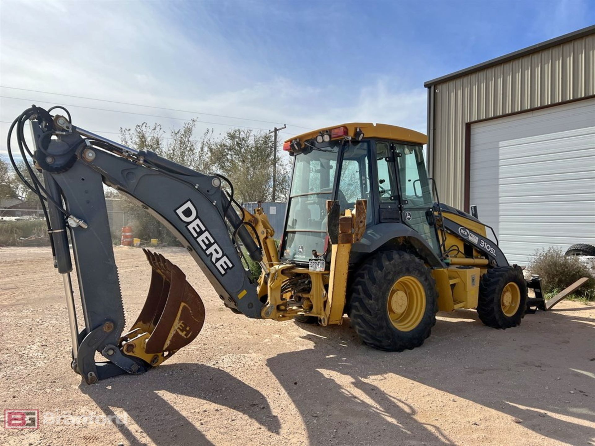 2015 John Deere 310SL 4x4 backhoe - Image 8 of 16