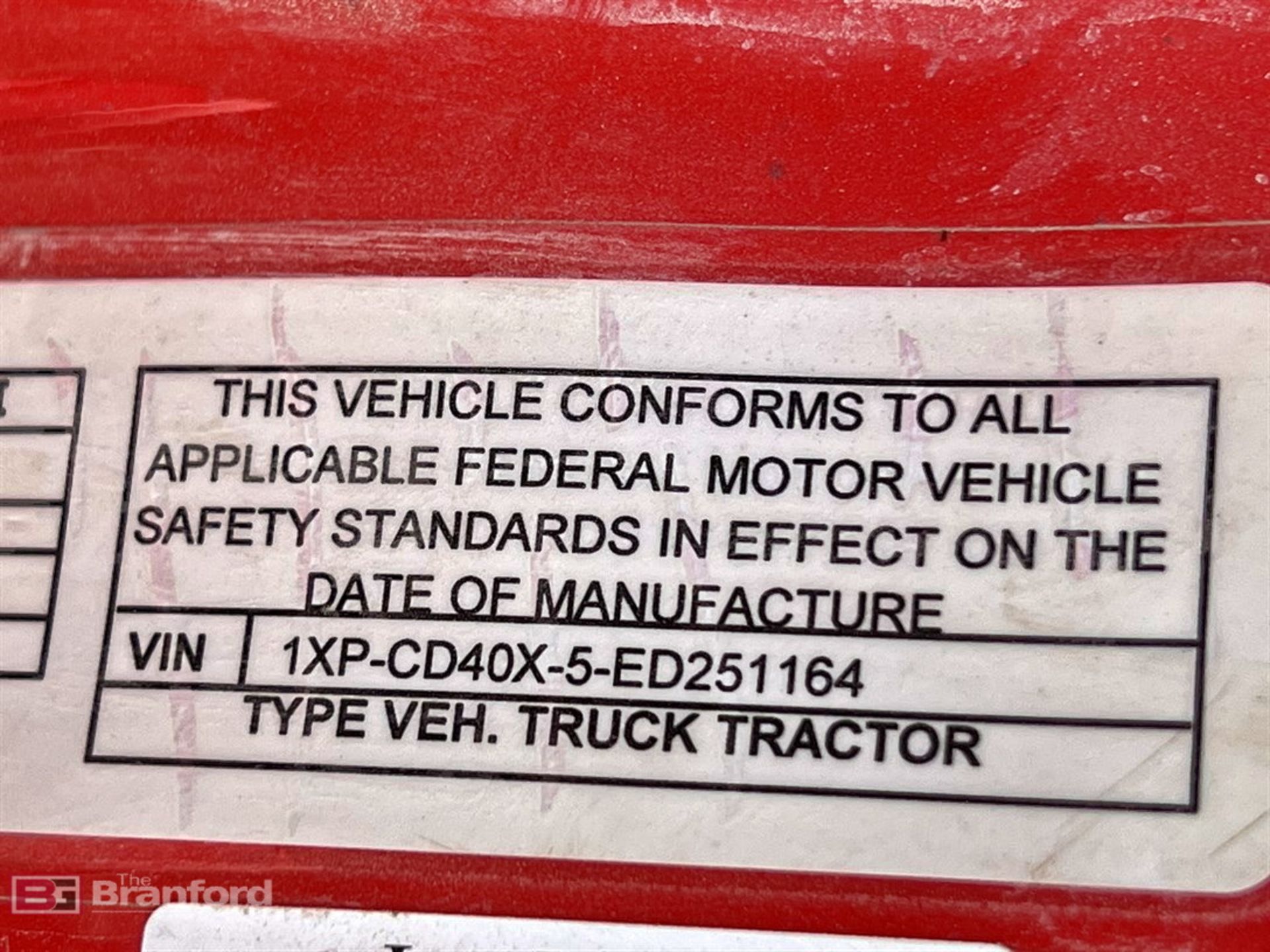 2014 Peterbilt 567 6x4 tandem axle truck tractor - Image 16 of 17