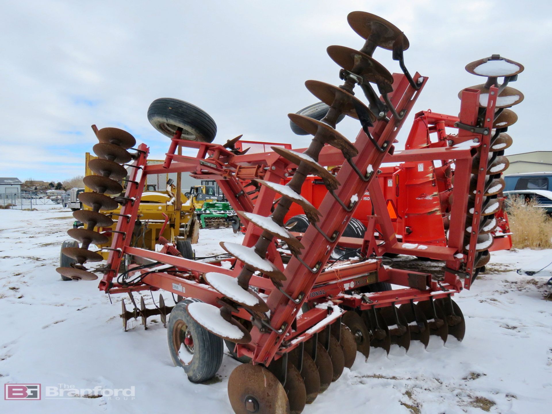 Case IH 3900 24 ft offset disc - Image 5 of 9