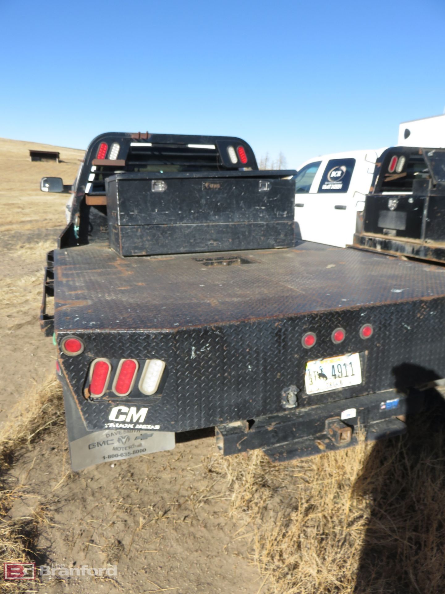 2017 RAM 3500 Heavy Duty crew cab 4x4 flatbed truck - Image 2 of 11