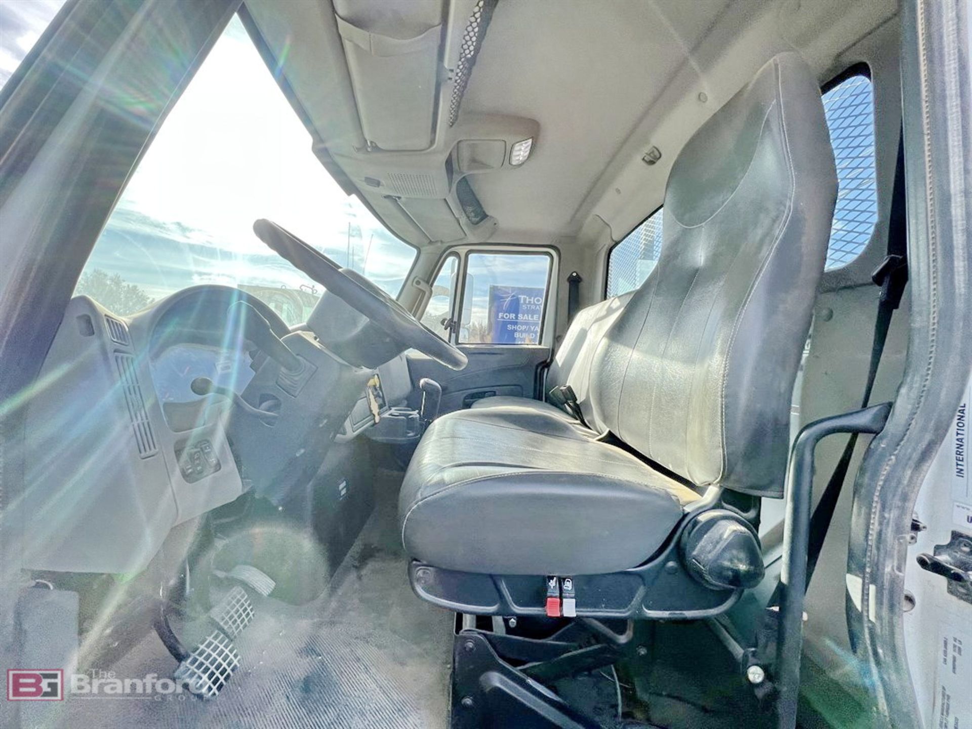 2018 International 4300 durastar 4x2 mechanics truck - Image 8 of 16