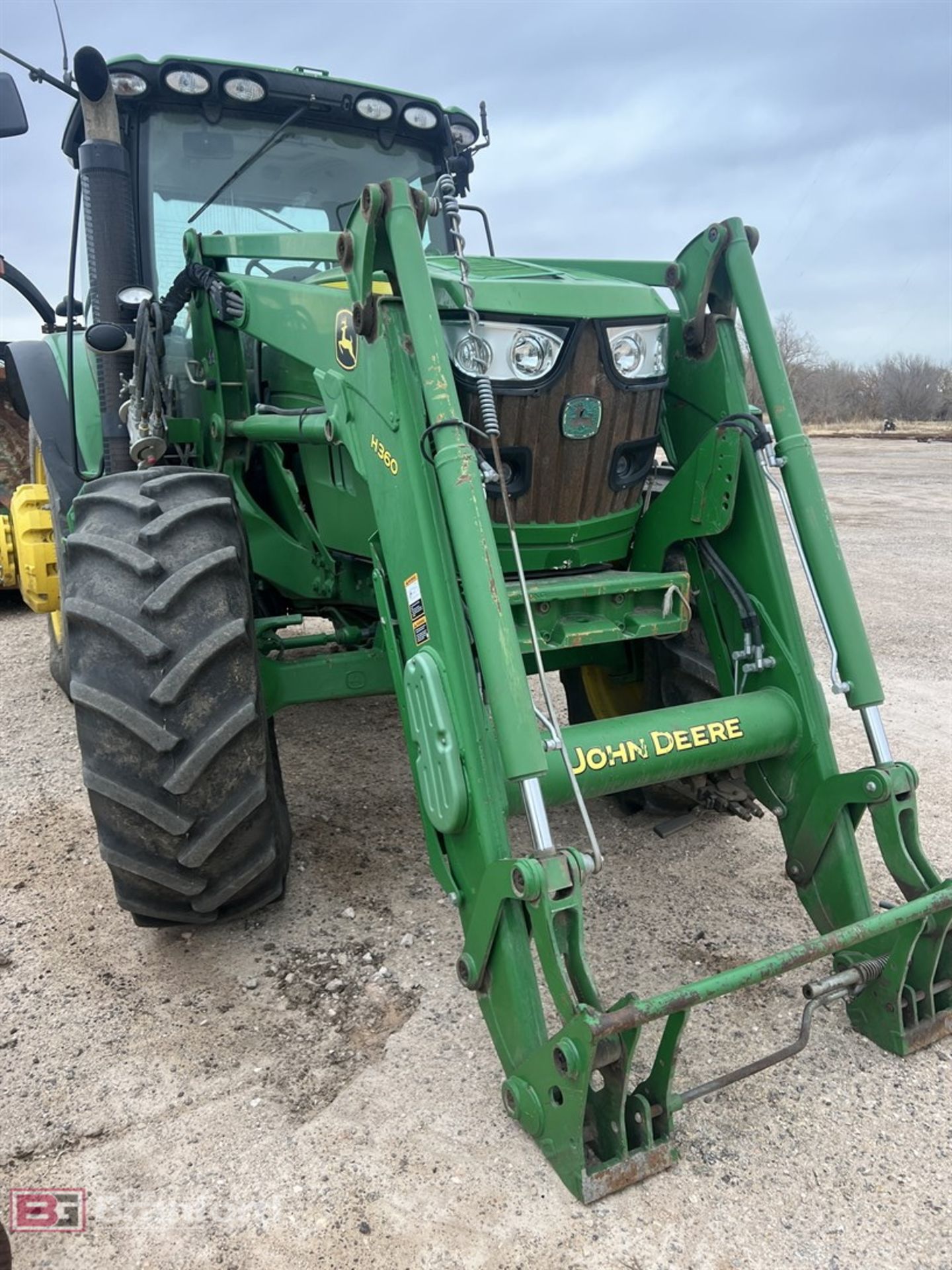 2013 John Deere 6140R tractor - Image 8 of 14