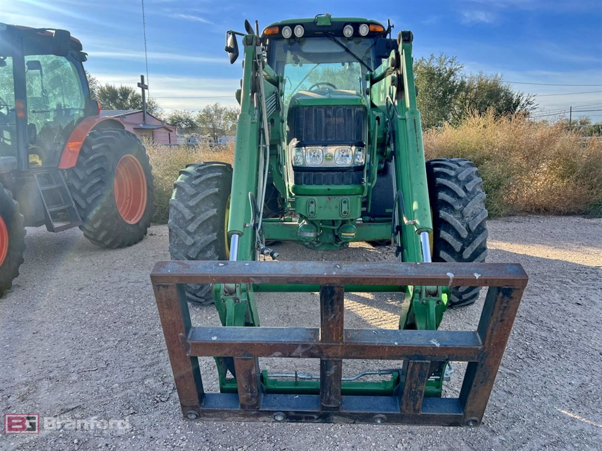 2009 John Deere 7230 tractor - Image 3 of 17