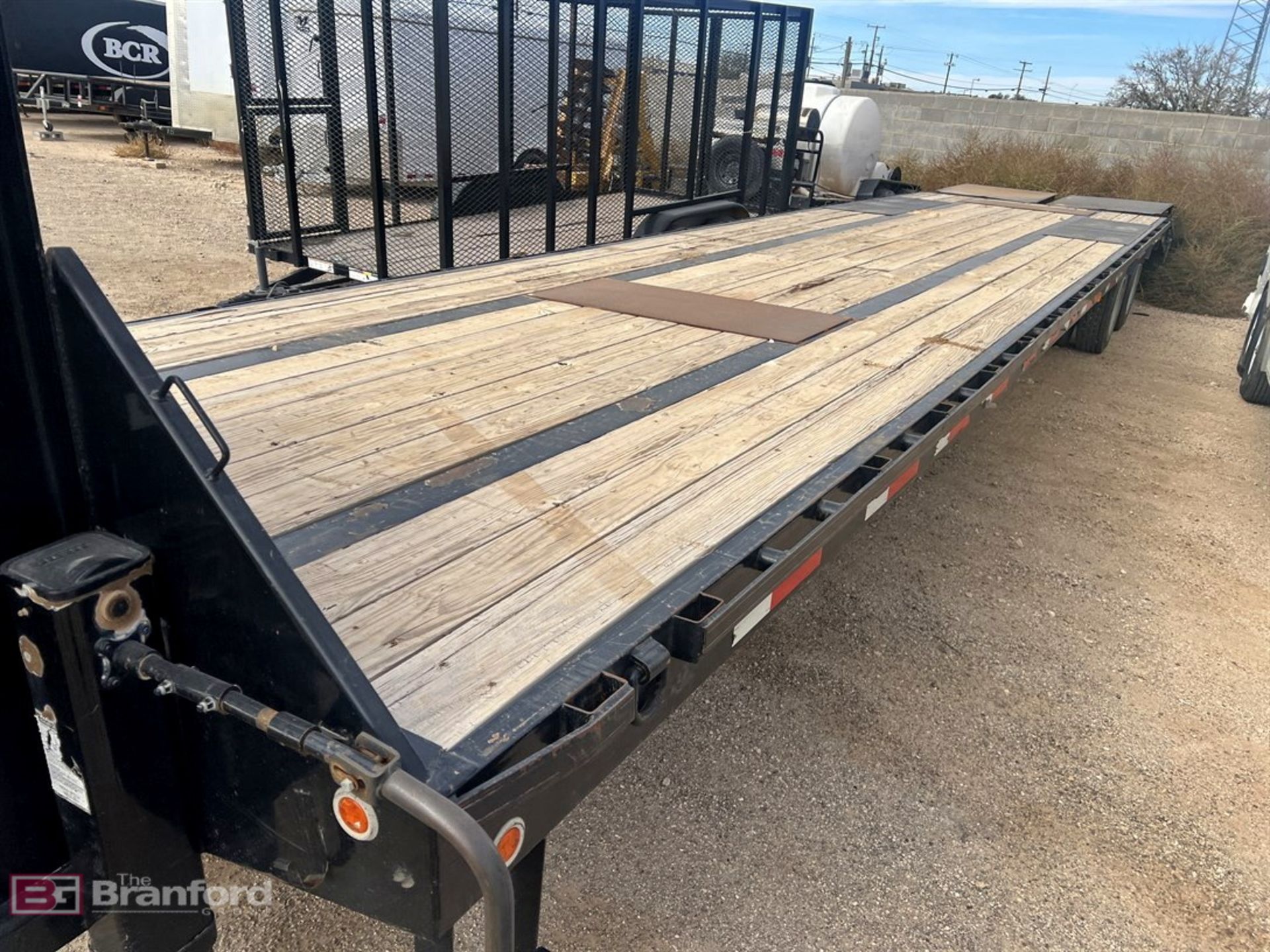 2018 Maxxd gooseneck flatbed trailer - Image 8 of 11