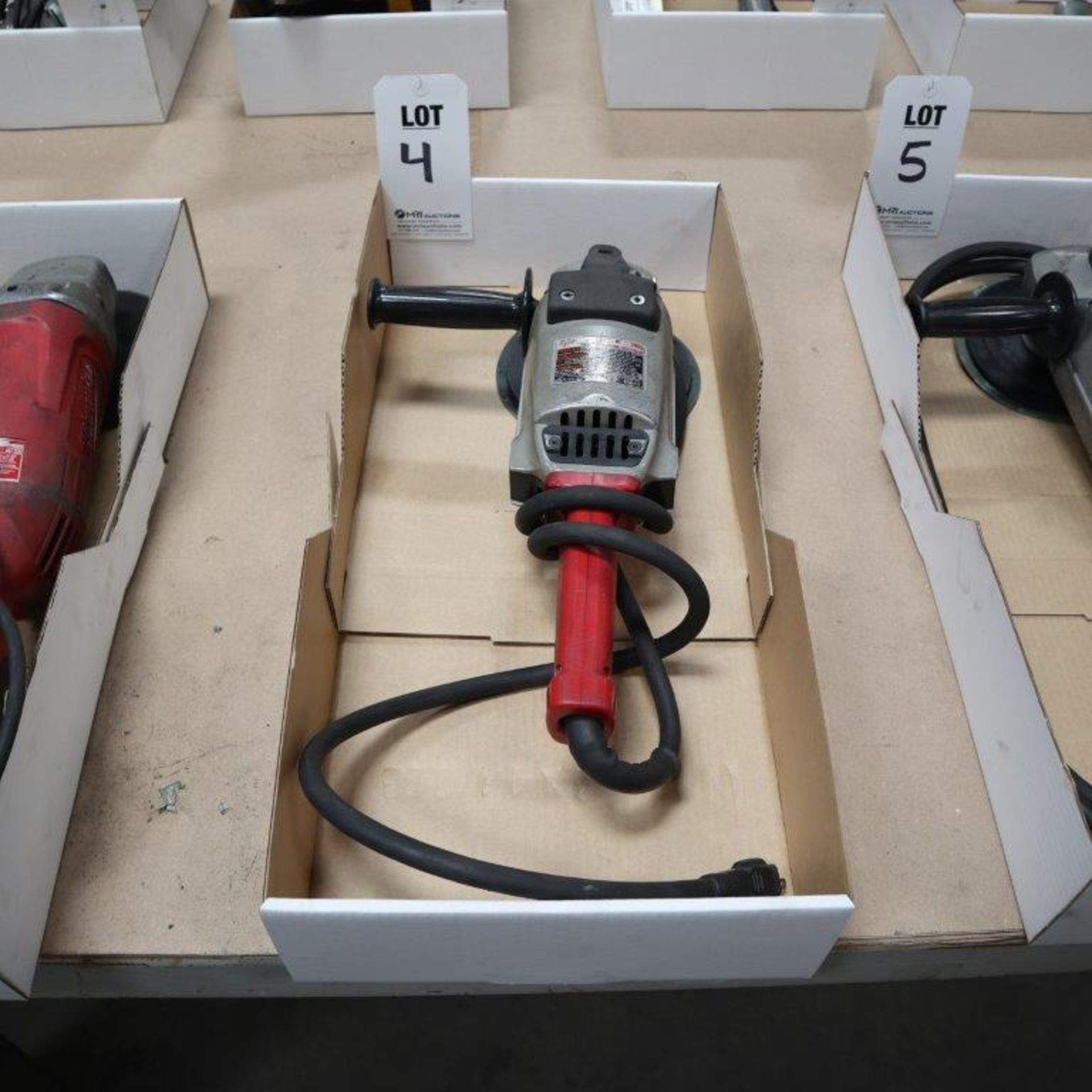 MILWAUKEE 7"/ 9" HEAVY DUTY SANDER, MODEL 6065 - Image 2 of 2