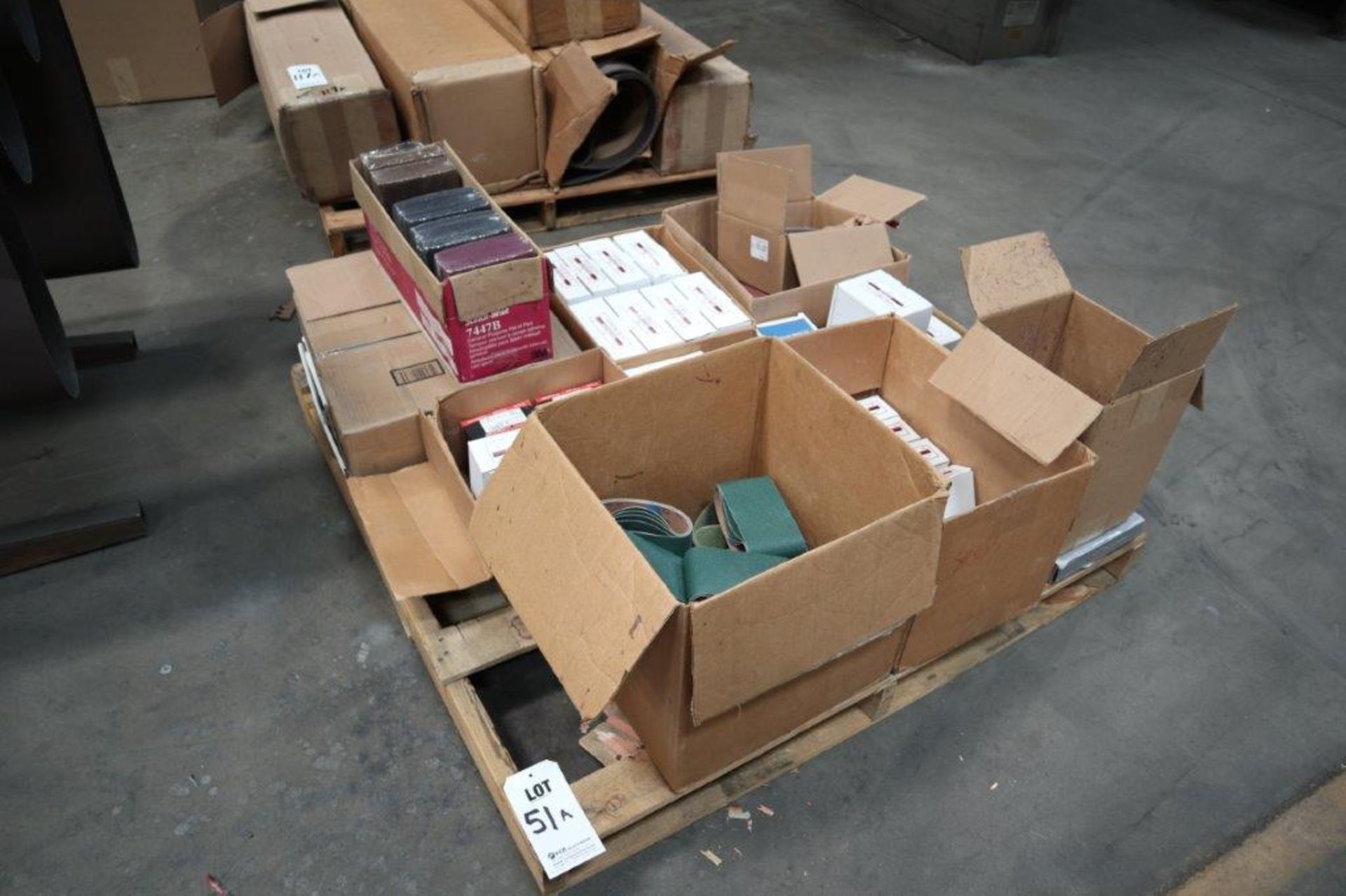 PALLET LOT TO INCLUDE: MISC. ABRASIVES