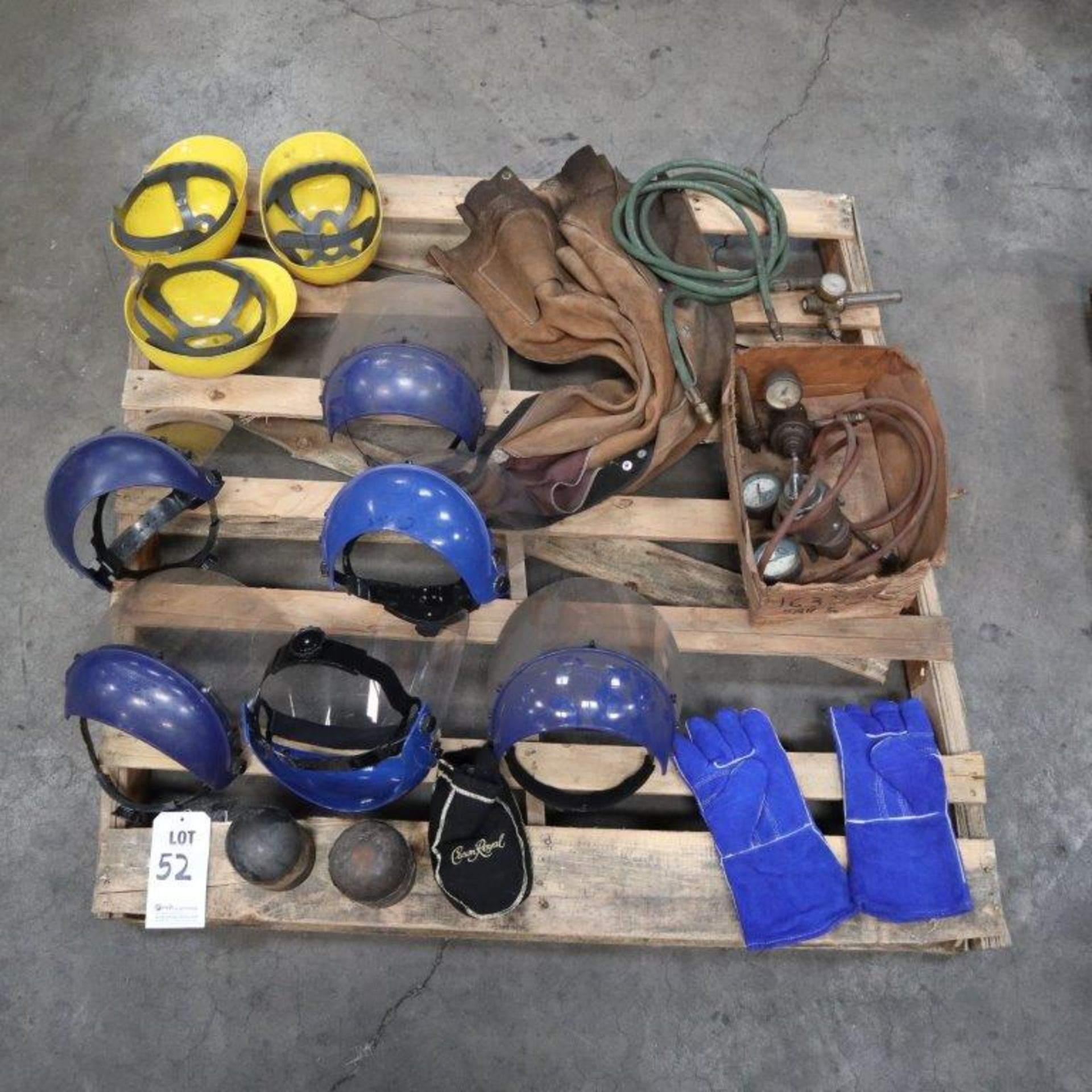 PALLET LOT TO INCLUDE: MISC. WELDING SUPPLIES TO INCLUDE: HELMETS, GLOVES, COAT, REGULATORS - Image 2 of 2