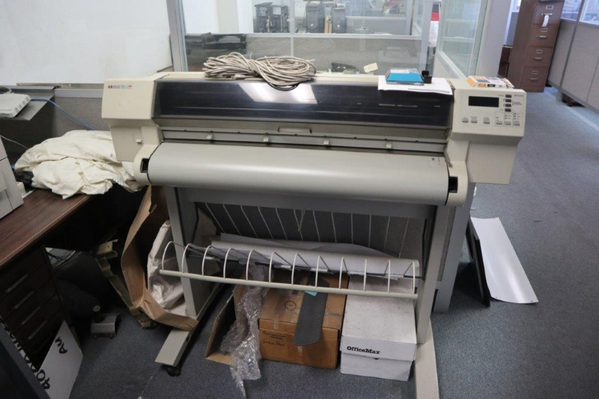 UPSTAIRS PRINTING AREA TO INCLUDE BUT NOT LIMITED TO: (1) HP LASERJET 8000, (1) HP DESIGNJET - Image 2 of 4