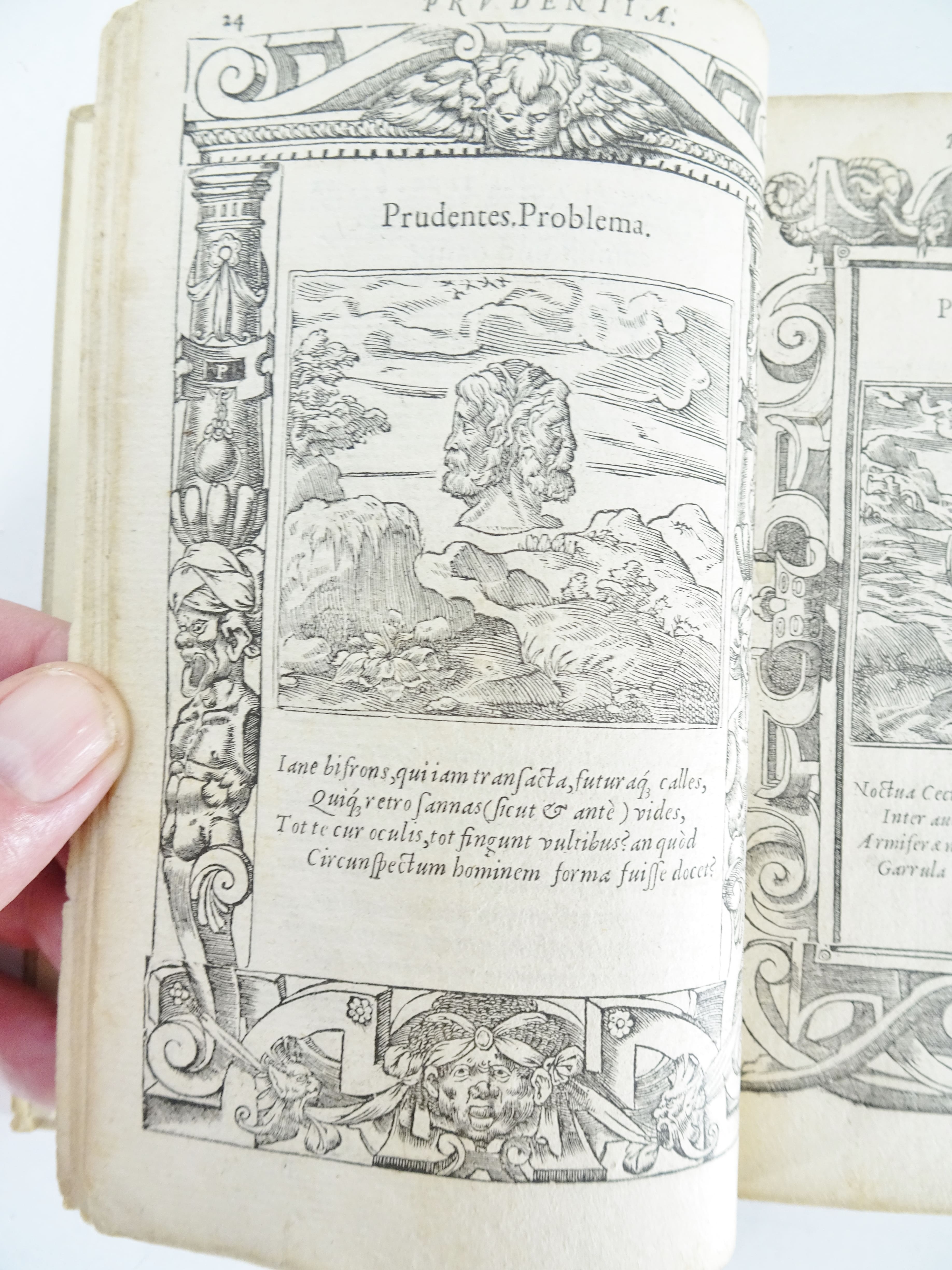 |Emblemata| Alciati Andrea, "Emblemata D.A. Alciati, denuo ab ipso Autore…", 1551 - Image 5 of 21