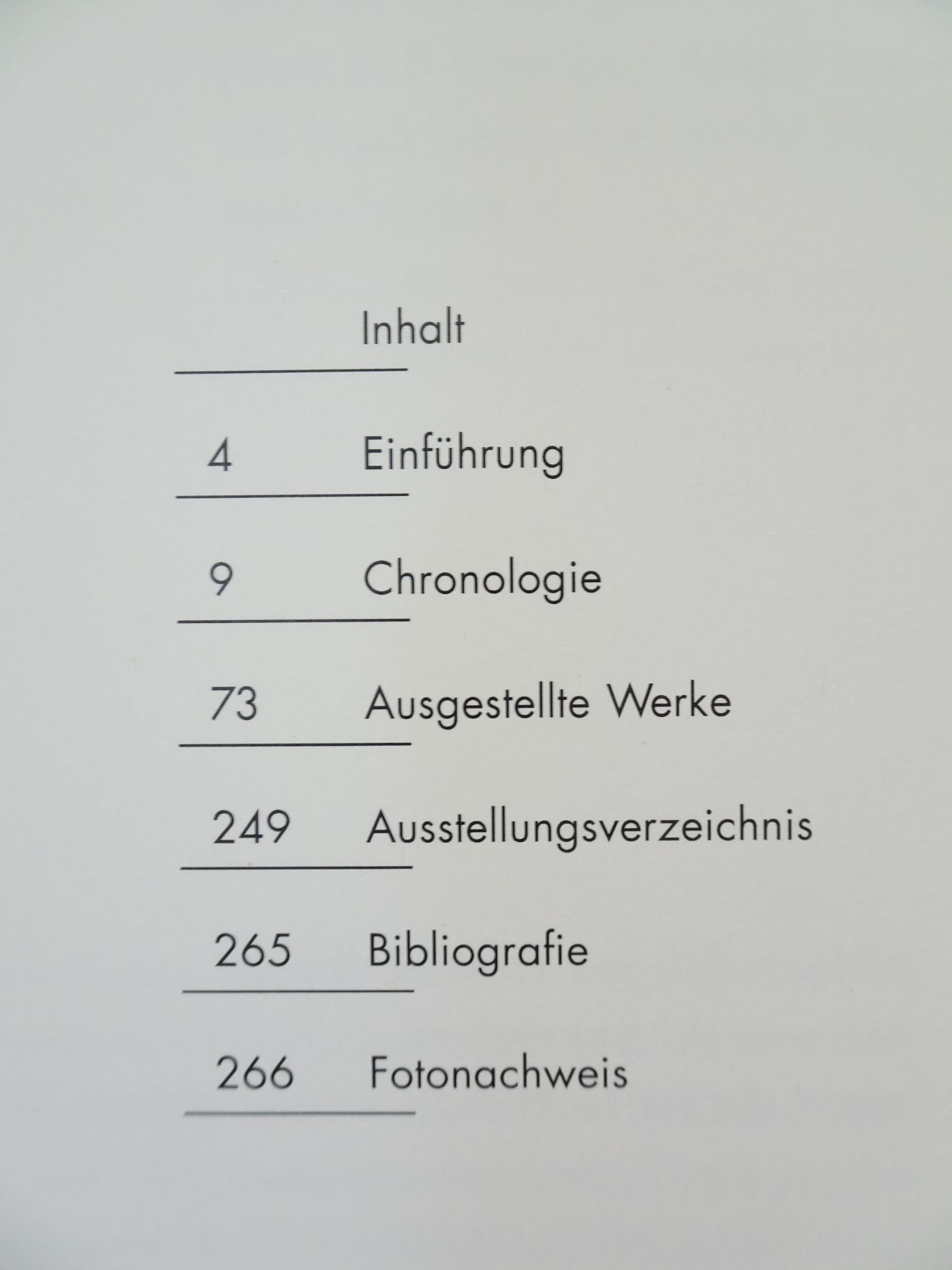 |Art| FLUXUS, "Fluxus. Eine lange Geschichte mit vielen Knoten. Fluxus in Deutschland 1962 - 1994" - Bild 5 aus 19