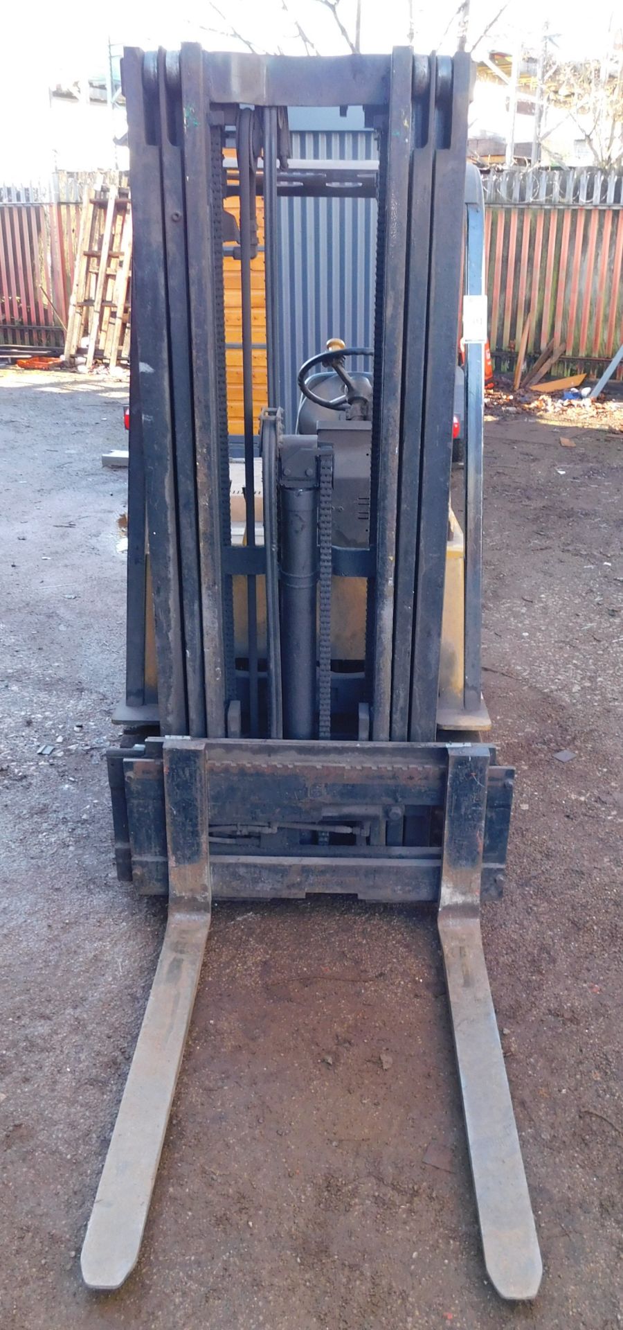 Caterpillar Model F35 Electric Forklift, Serial Number; 5EB1981, Capacity; 1750kg, 20,048 hours with - Bild 5 aus 16