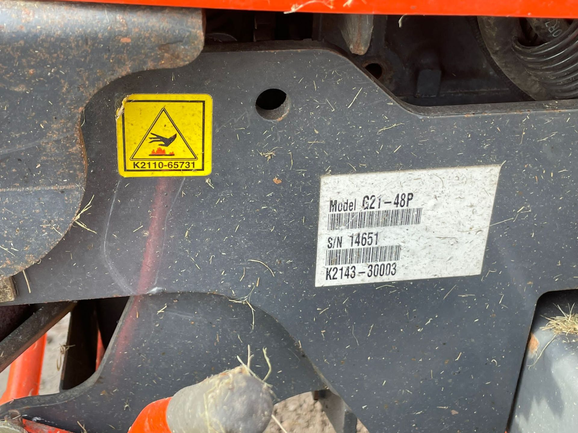 Kubota G21 Diesel Ride-on Mower Type RCK48G18 “Pro” (2007) Serial Number 21396, 671 Hours (Location: - Image 11 of 16