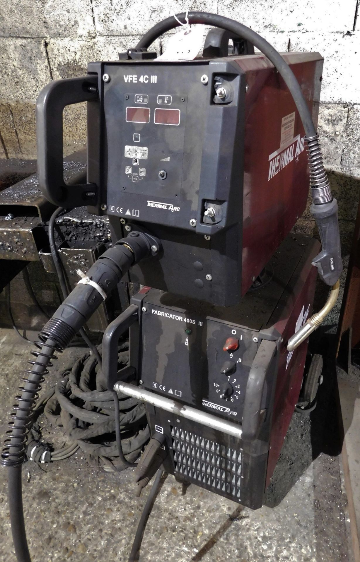 Fabricator 400S MIG Welder with Thermadyne Type VFE4C III Wire Feed, Serial Number F1437814 (