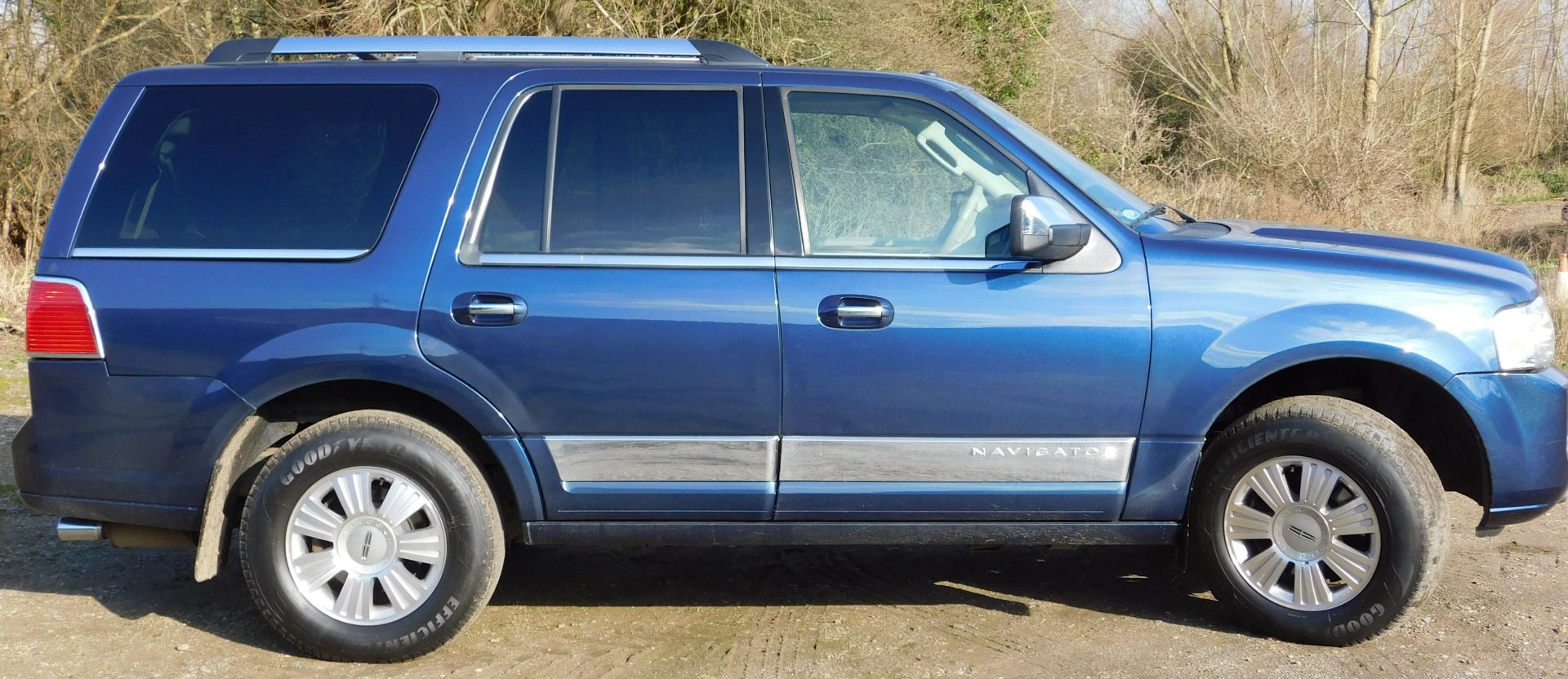 LINCOLN NAVIGATOR 8-SEAT LUXURY SUV 4WD, Registration KX14 JUJ, First Registered July 2014, Odometer - Image 8 of 28