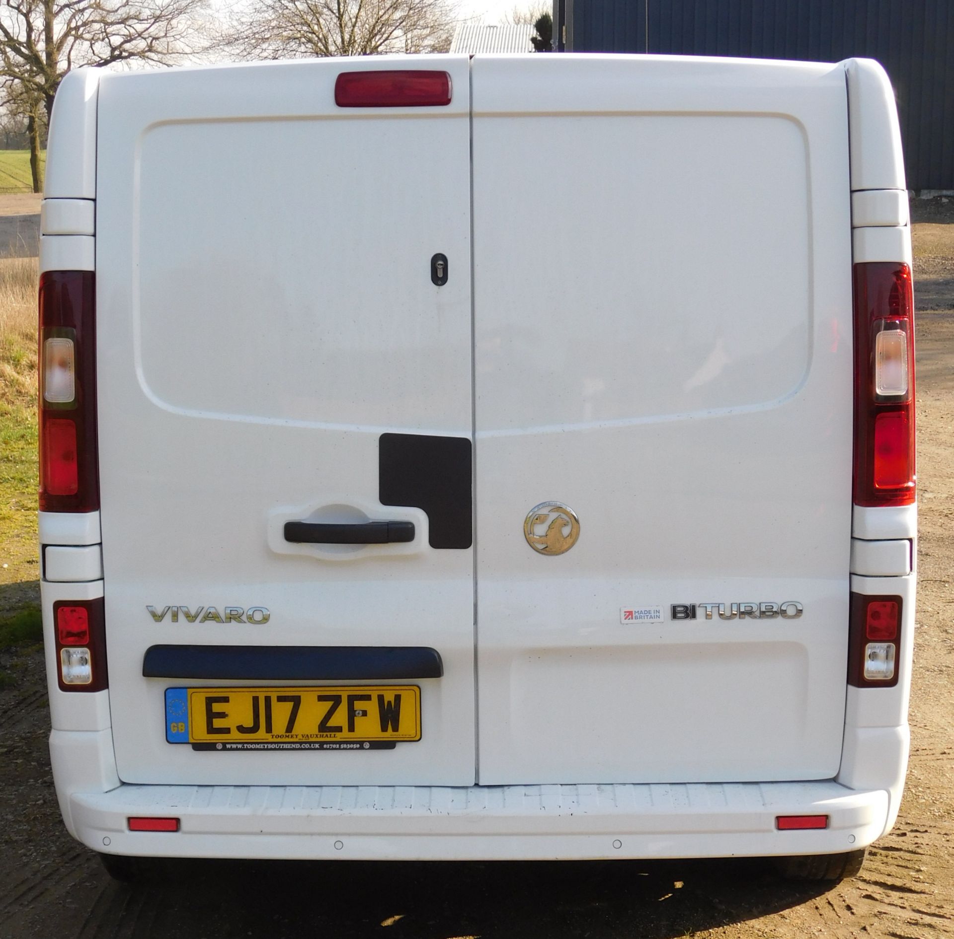 Vauxhall Vivaro 2900 LE NAV CDTI BT S/S Bi-Turbo, Registration EJ17 ZFW, First Registered May - Image 7 of 27