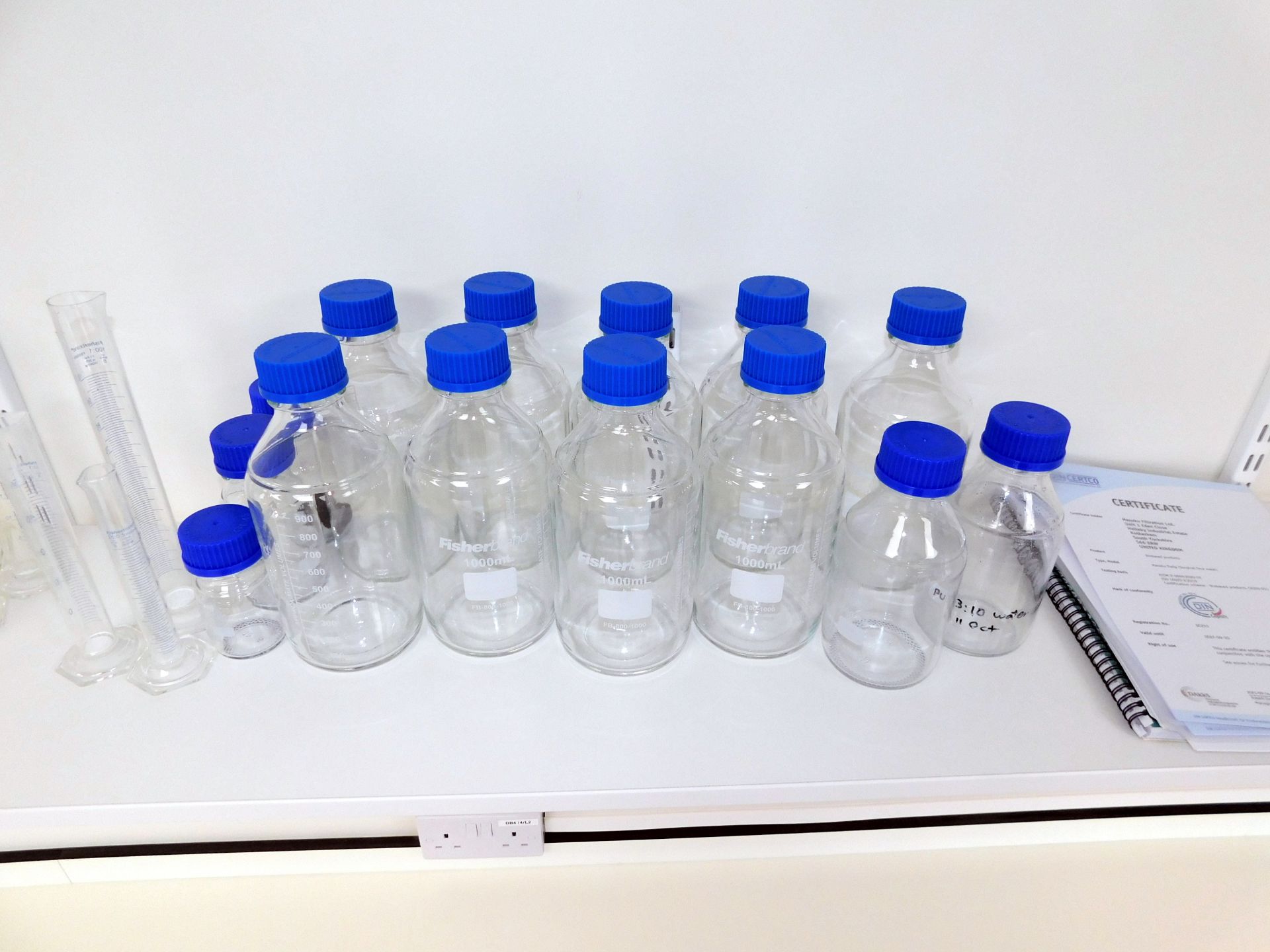 Quantity of Assorted Lab Glassware - Image 7 of 7