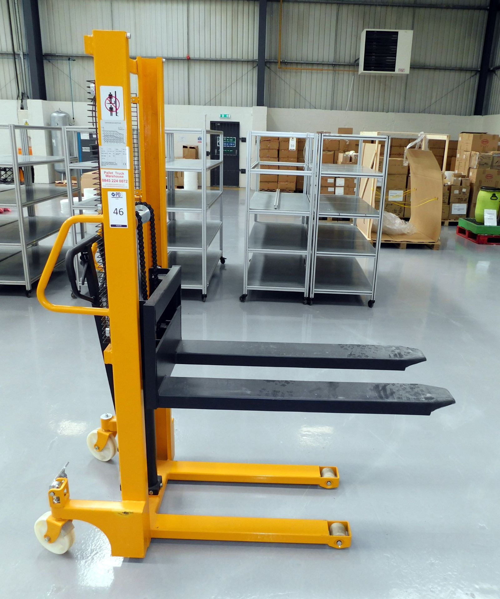 Type SFH10 Manual Stacker Pallet Lifter (2020), Capacity 1,000kg, Serial Number; J20112934-2/002 - Image 6 of 7