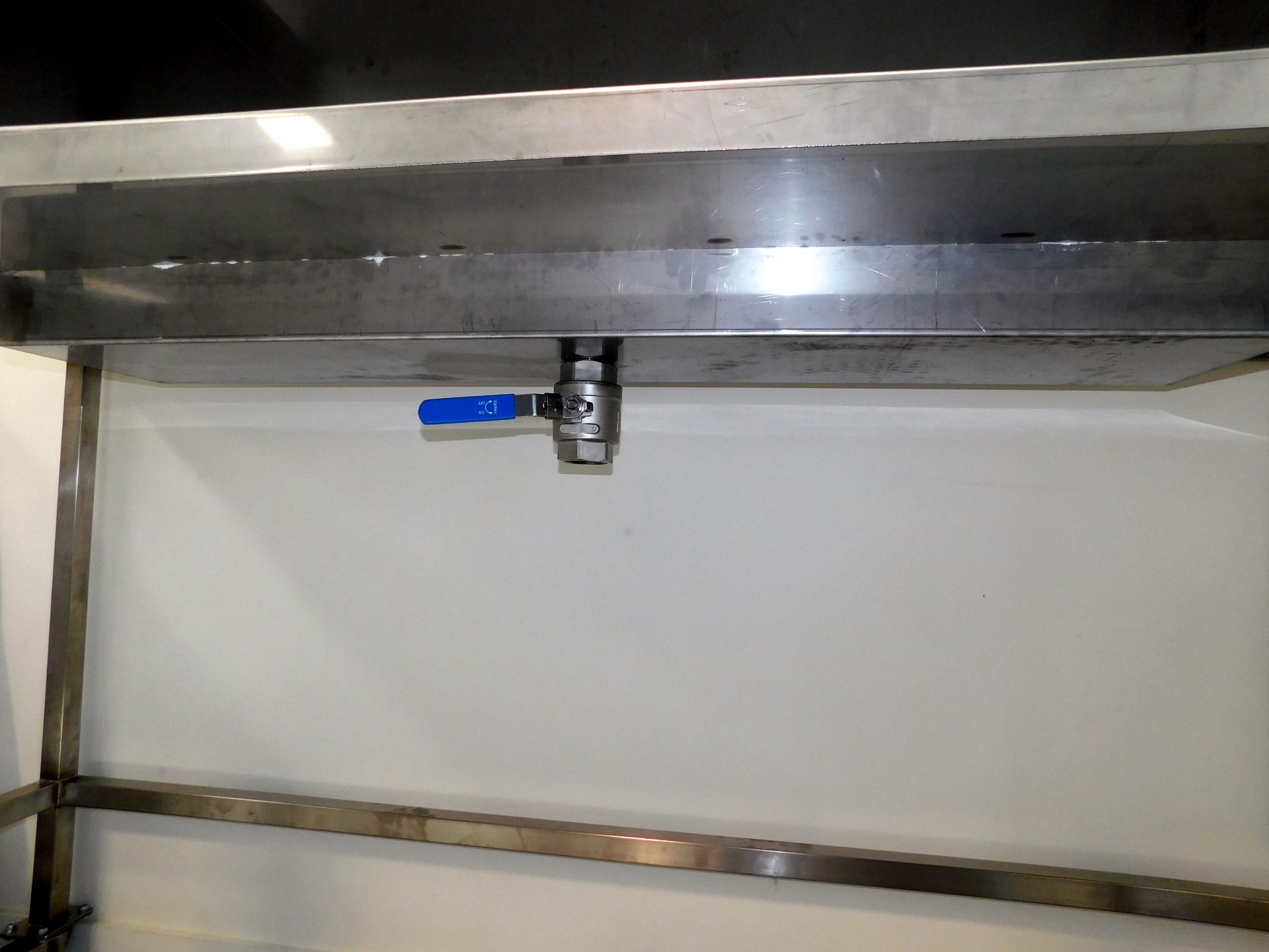 Stainless Steel Ducted Wash Tray Enclosure - Image 6 of 6