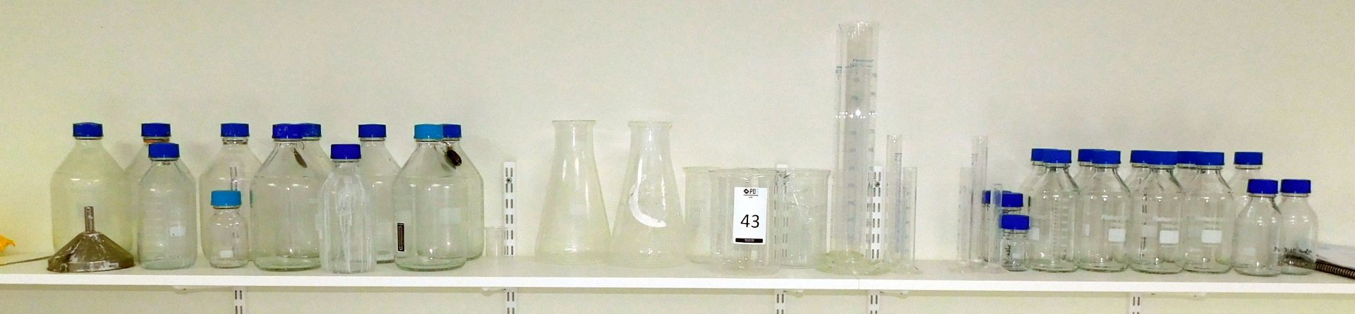 Quantity of Assorted Lab Glassware