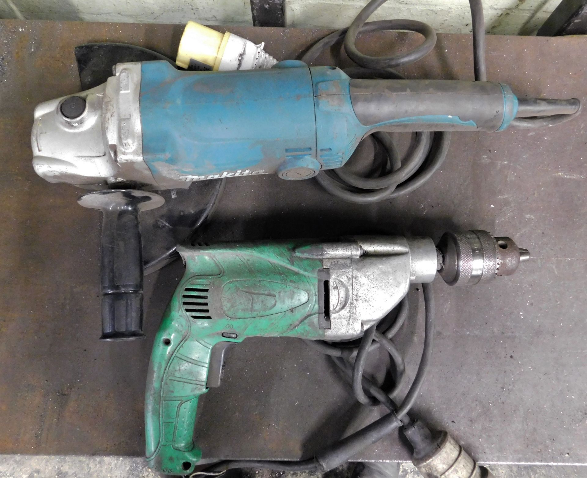 Makita GA9050 230mm Angle Grinder & Hitachi Hammer Drill, Both 110v (Location: Tottenham. Please