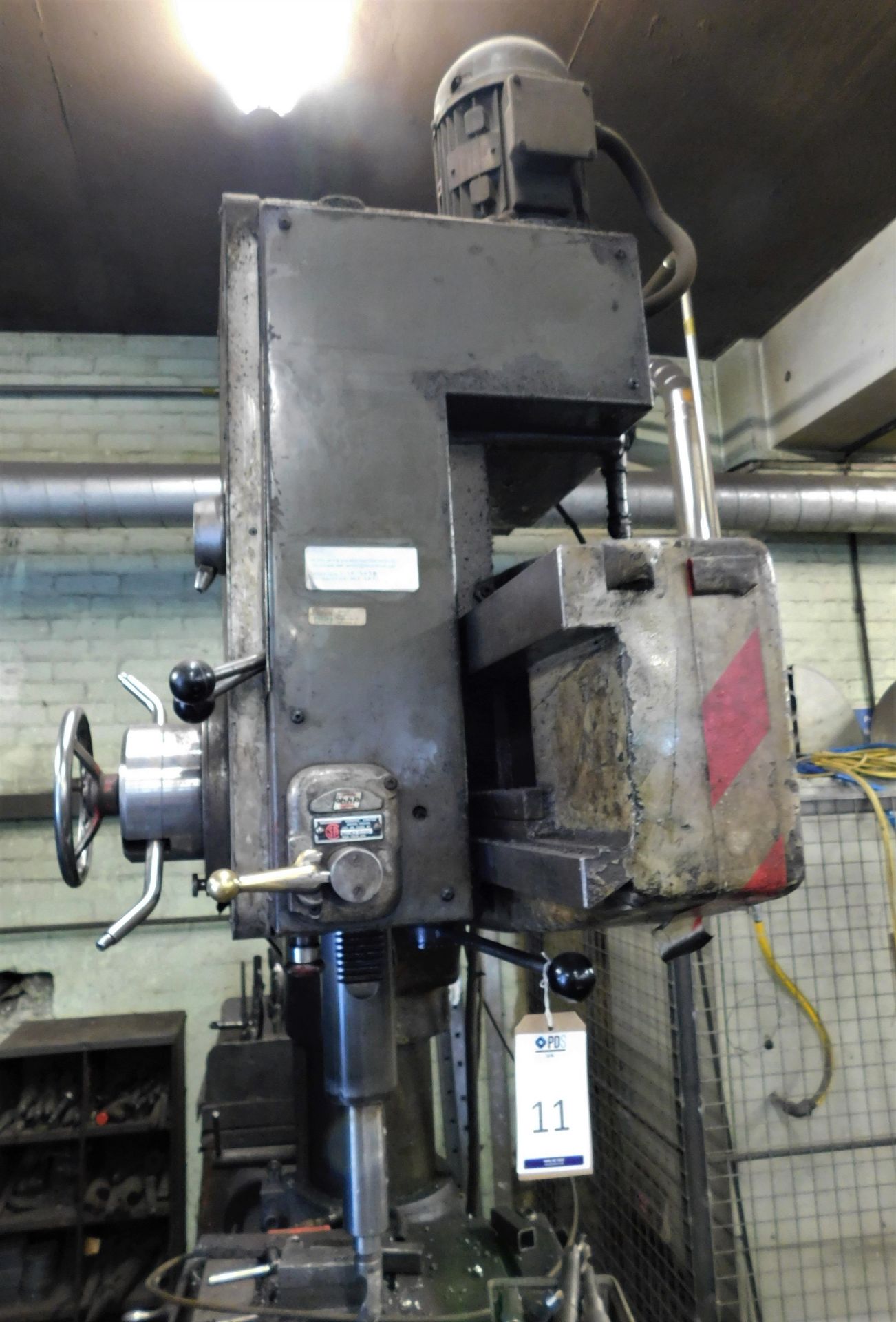 Qualters & Smith R3 Heavy Duty Radial Arm Drill with T-Slotted Table fitted machine Vice, Roller - Image 3 of 8